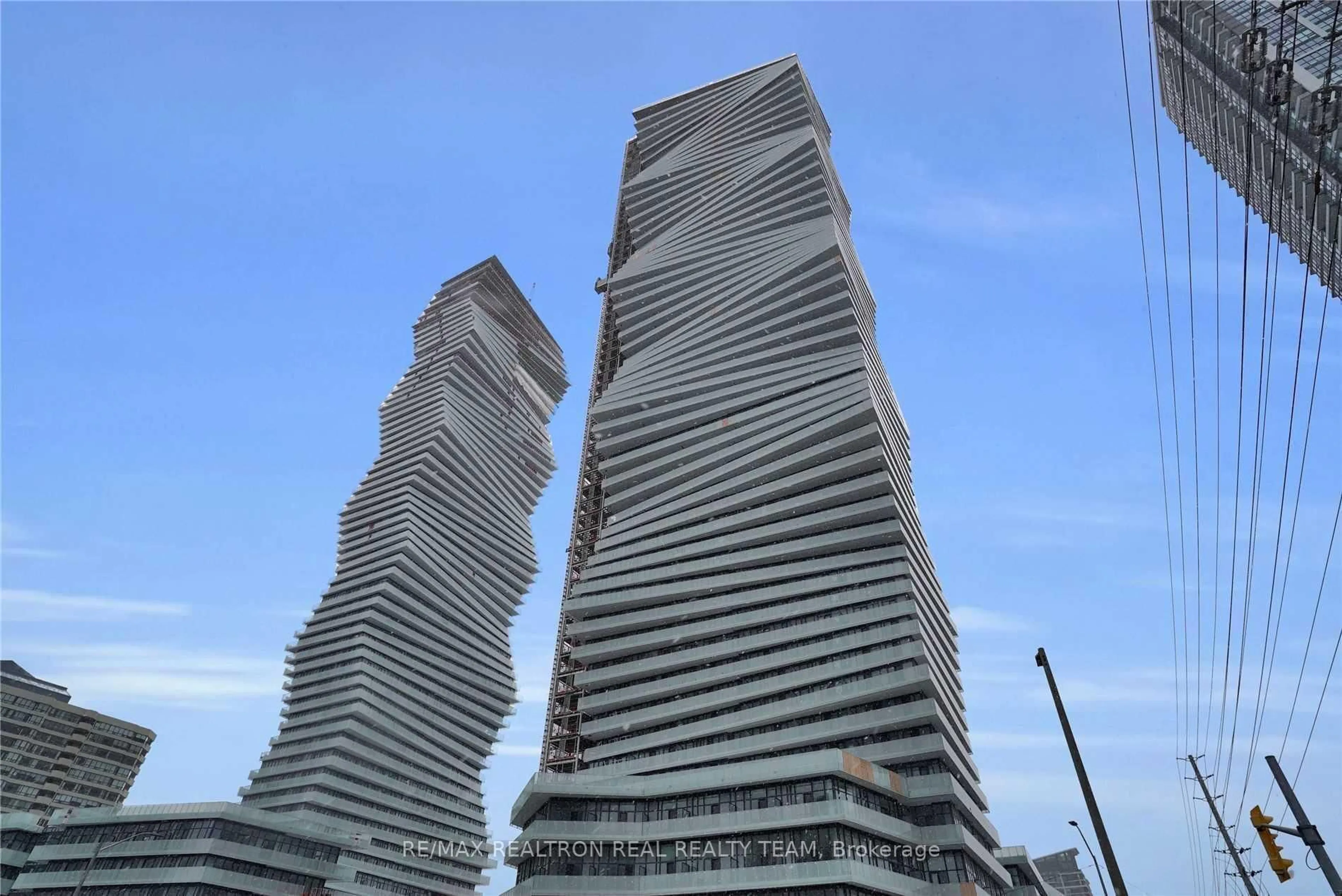 Unknown for 3900 Confederation Pkwy #316, Mississauga Ontario L5B 0M3