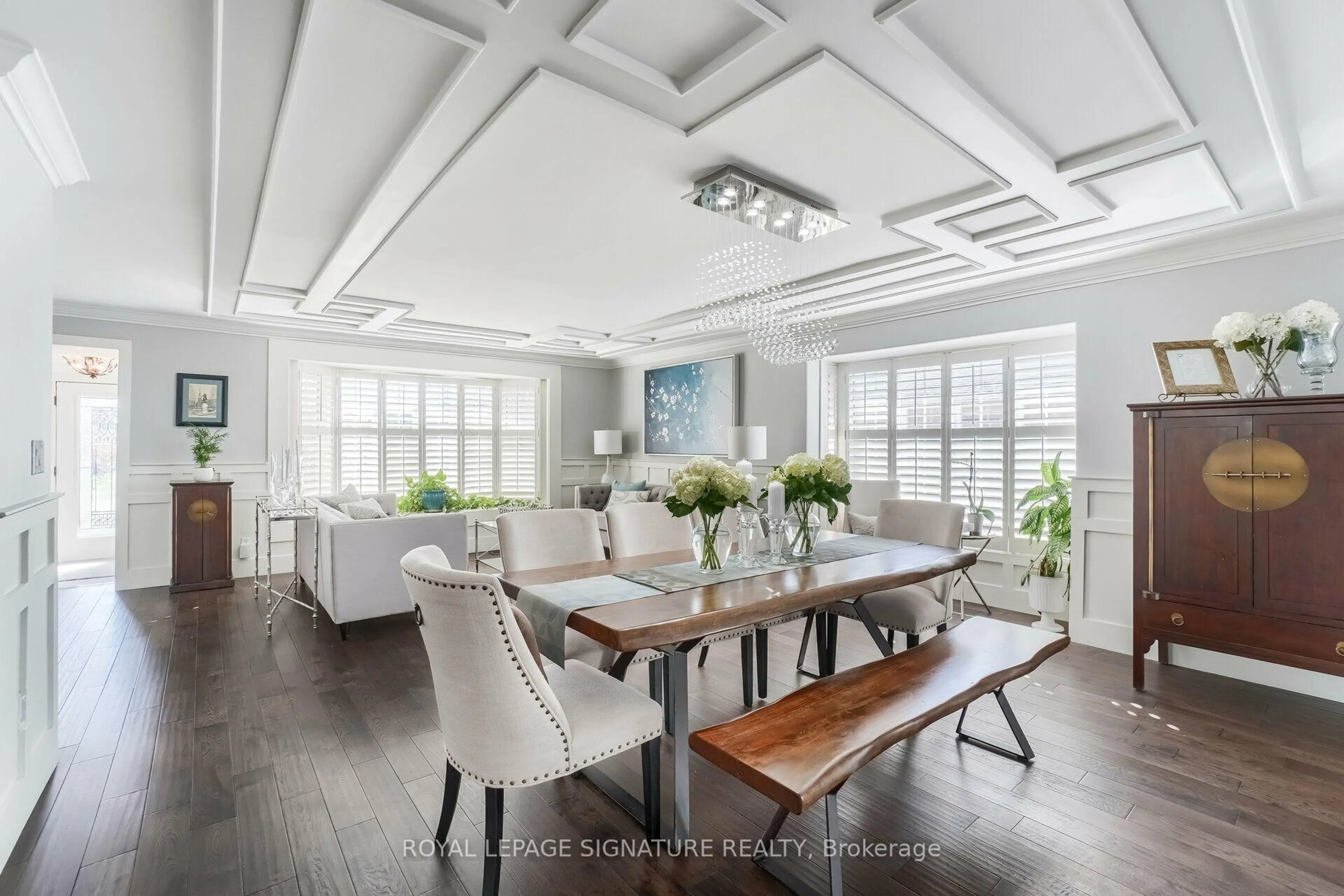 Dining room, unknown for 16 Bairstow Cres, Halton Hills Ontario L7G 1L8