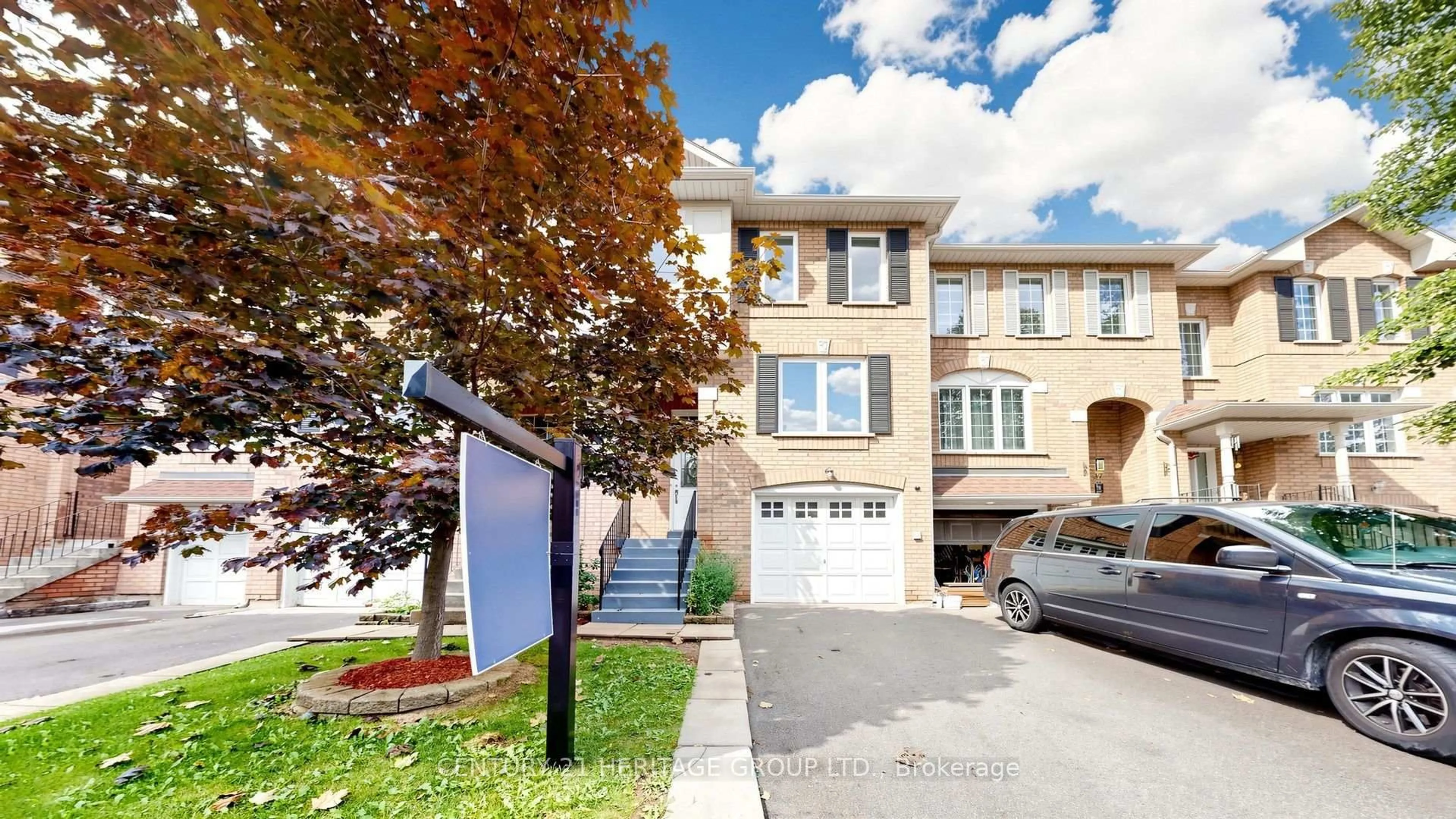 Unknown for Unit 39, 2 Clay Brick Crt, Brampton Ontario L6V 4M7