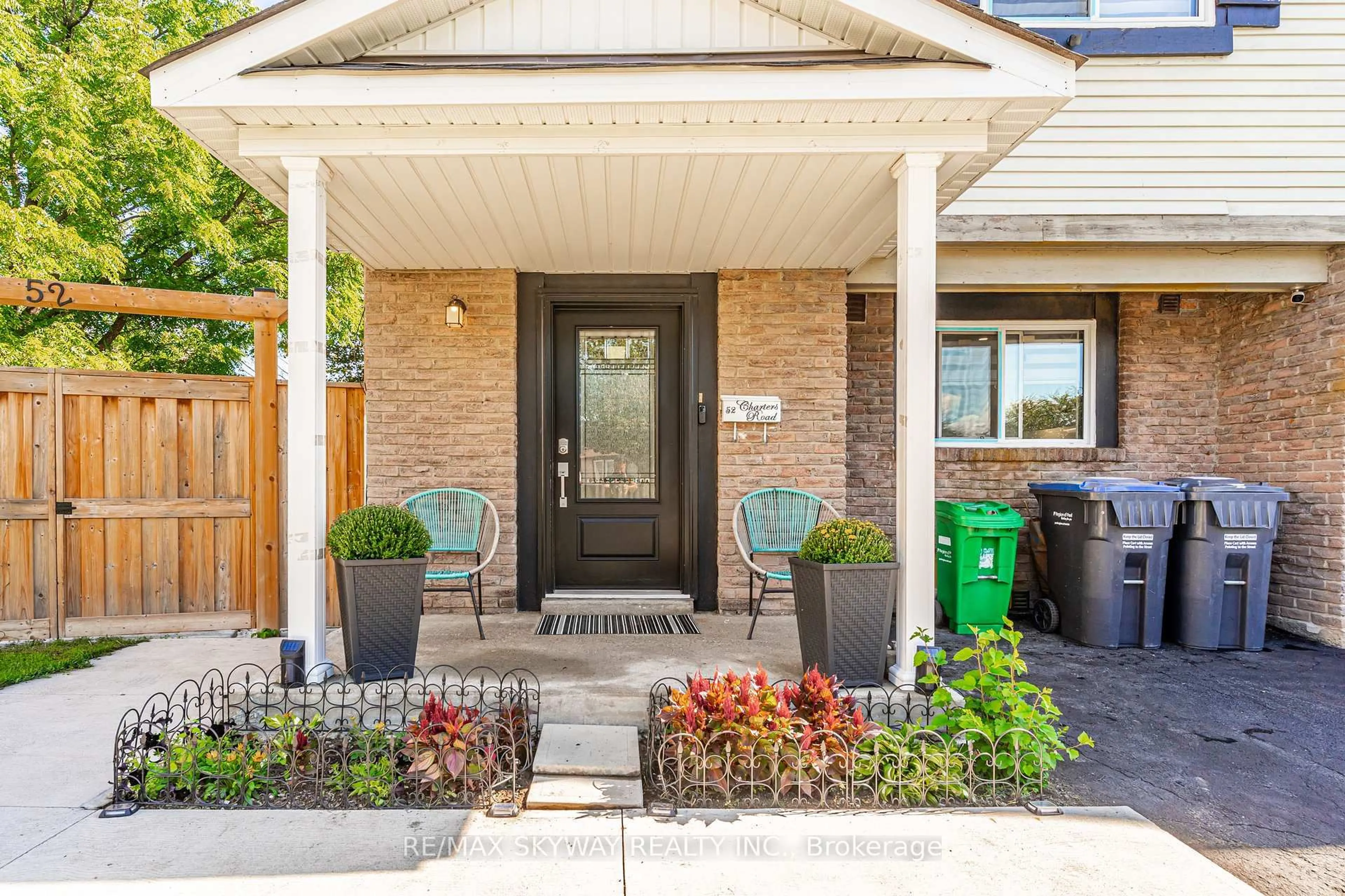 Unknown for 52 Charters Rd, Brampton Ontario L6V 2S5