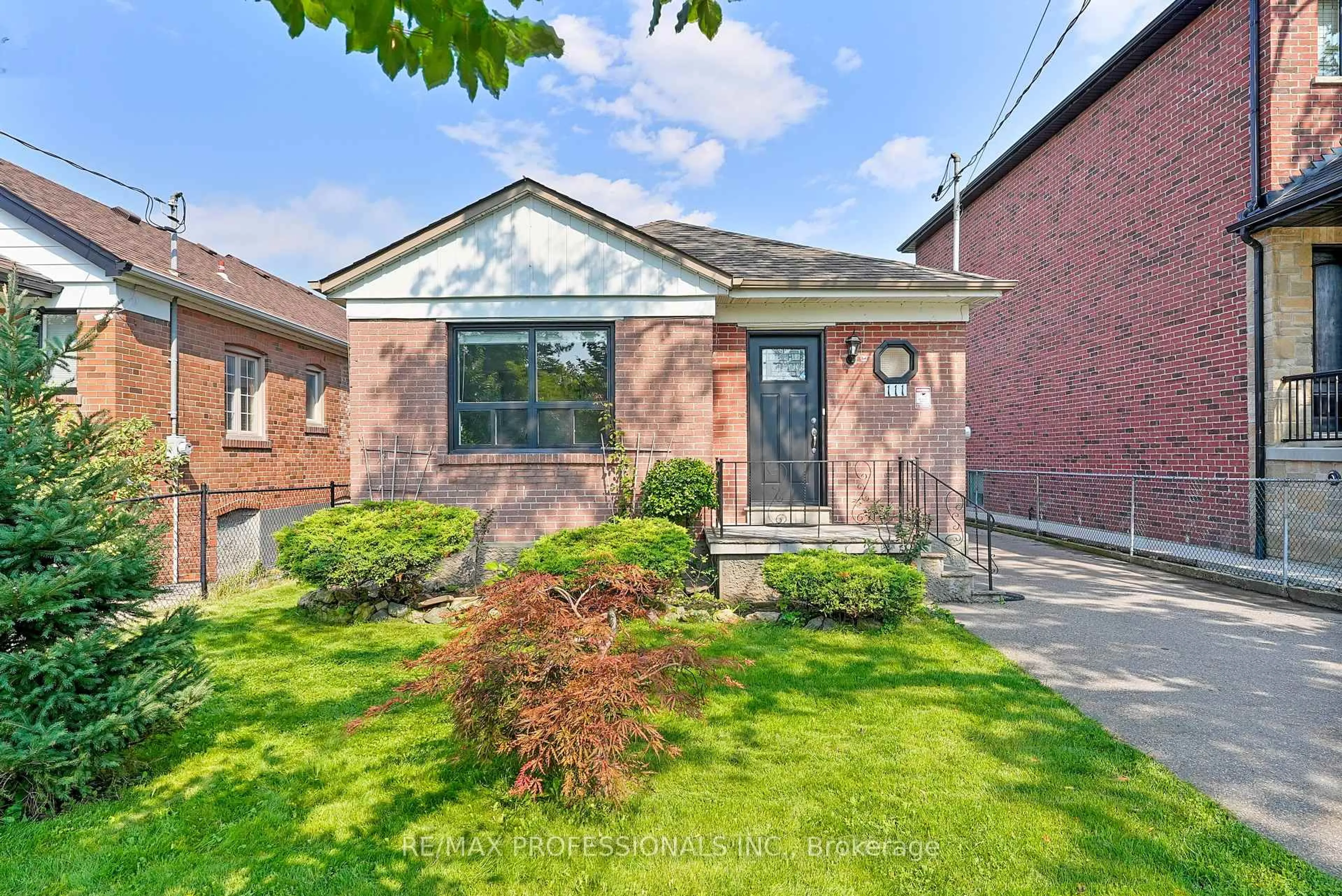 Home with brick exterior material, street for 111 Wesley St, Toronto Ontario M8Y 2W9