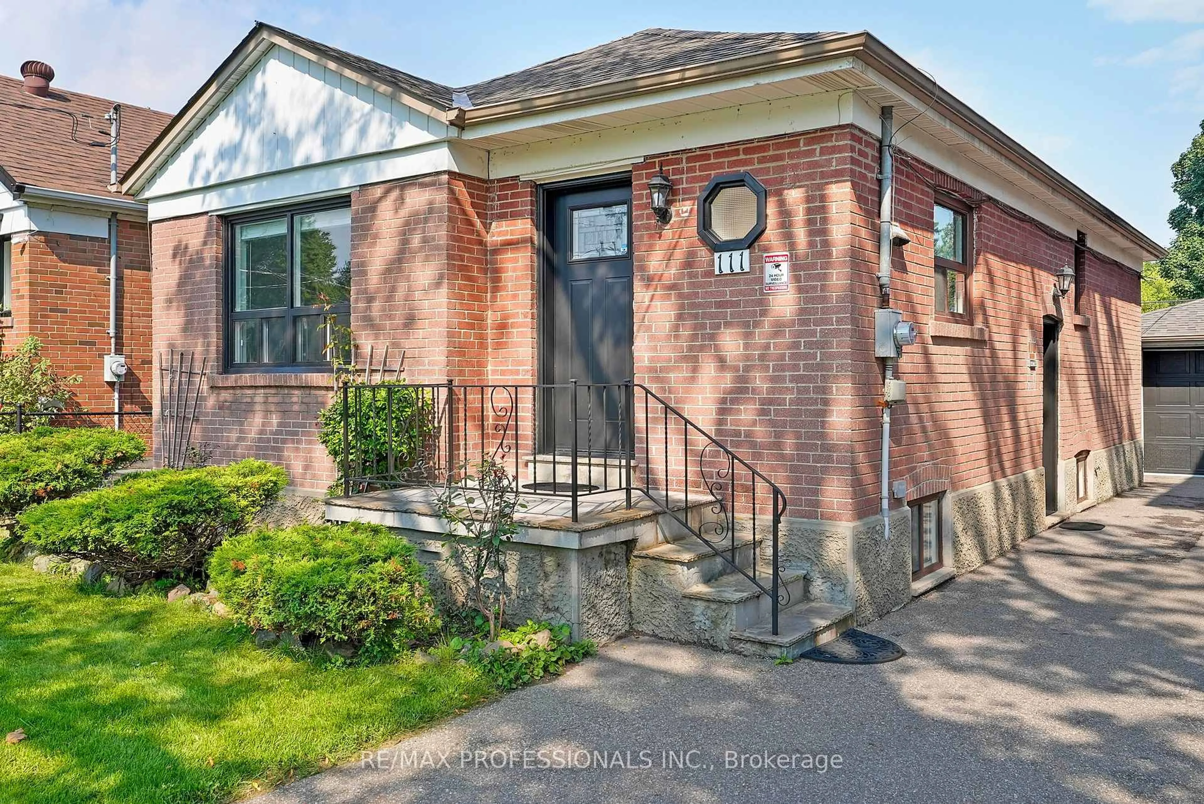 Home with brick exterior material, street for 111 Wesley St, Toronto Ontario M8Y 2W9