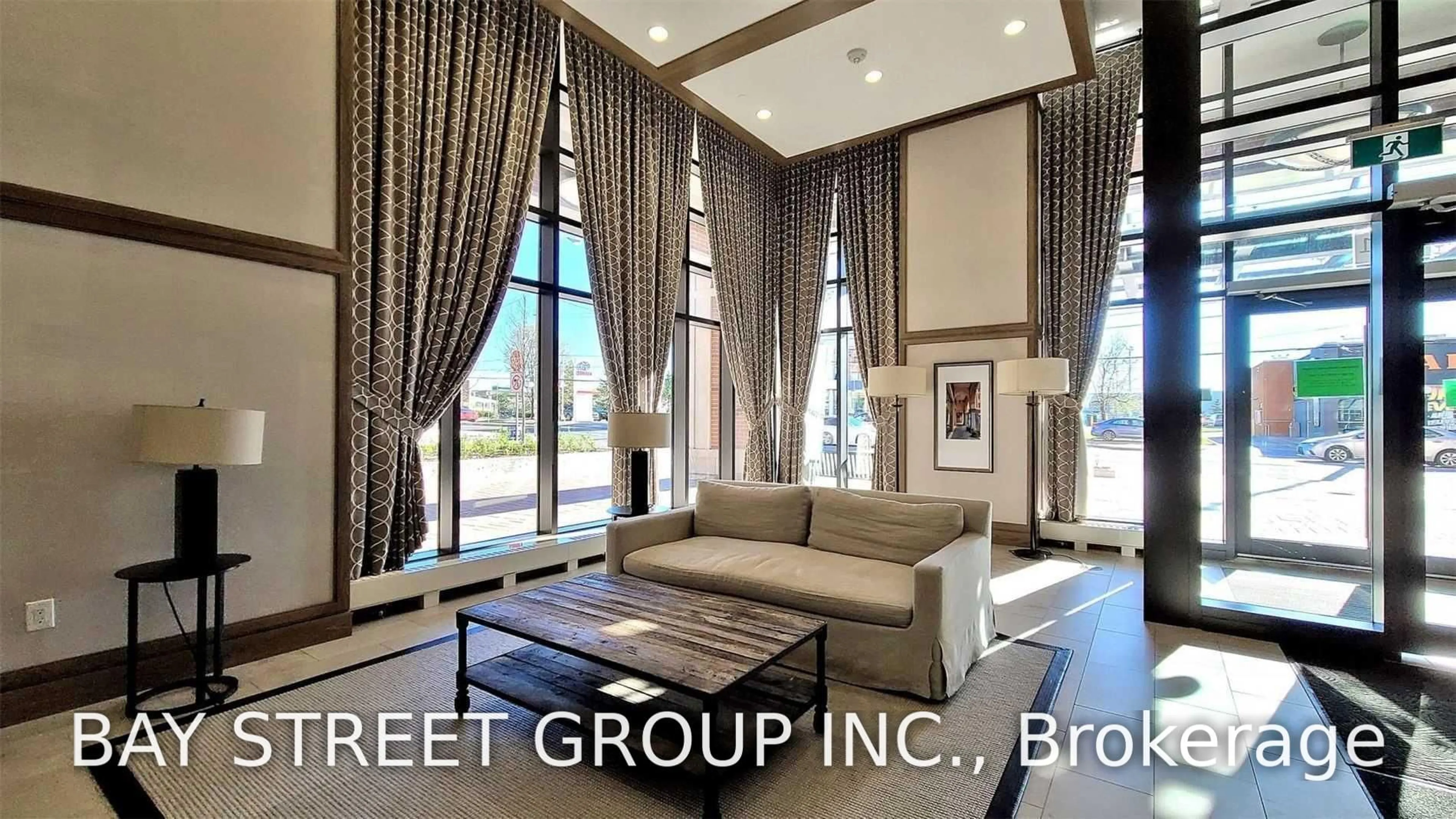 Lobby for 3091 Dufferin St #805, Toronto Ontario M6A 0C4