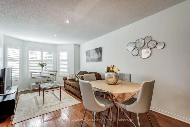 2150 Forest Gate Park, Oakville 5