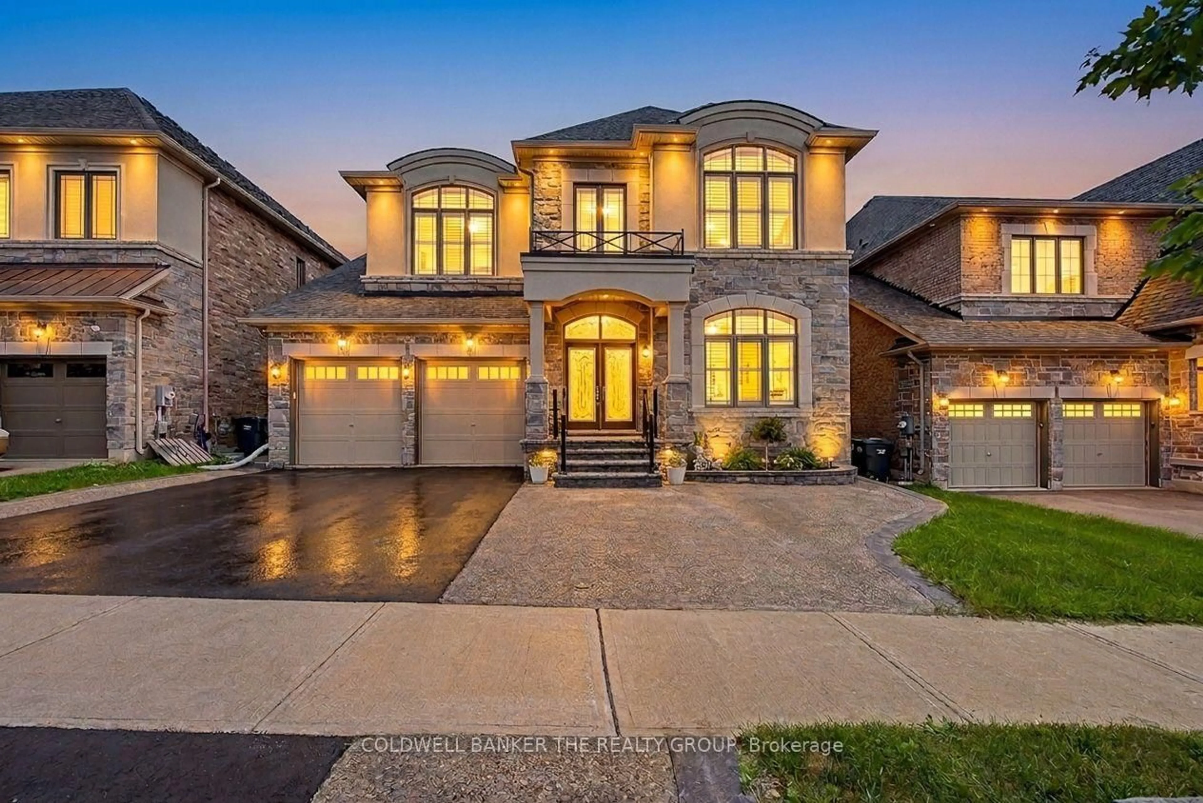 Home with brick exterior material, street for 44 Daisy Meadow Cres, Caledon Ontario L7C 4G3