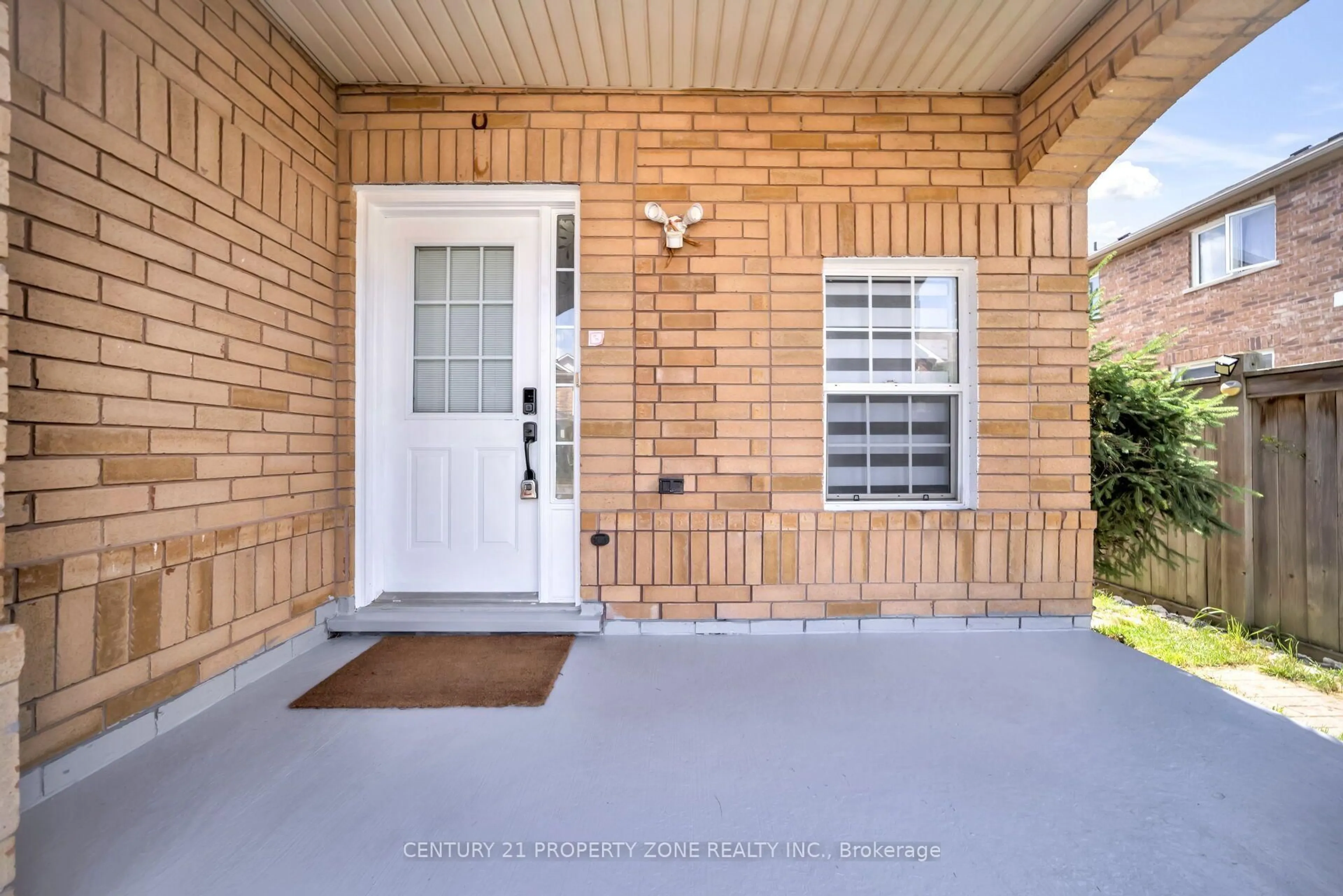 Unknown for 400 Patterson Dr, Milton Ontario L9T 5N4