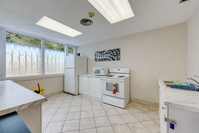 1580 Mississauga Valley Blvd #1202, Mississauga 4