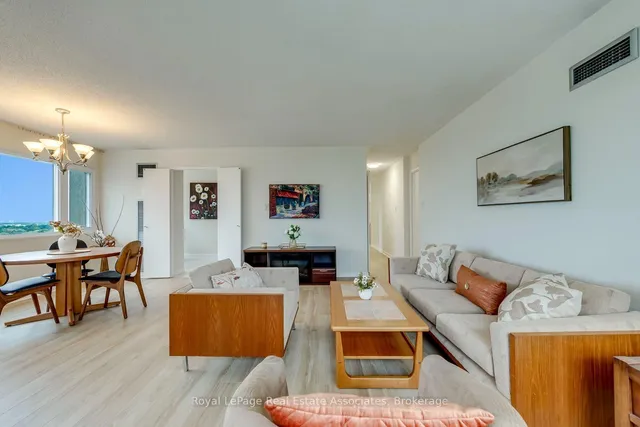 1580 Mississauga Valley Blvd #1202, Mississauga 5
