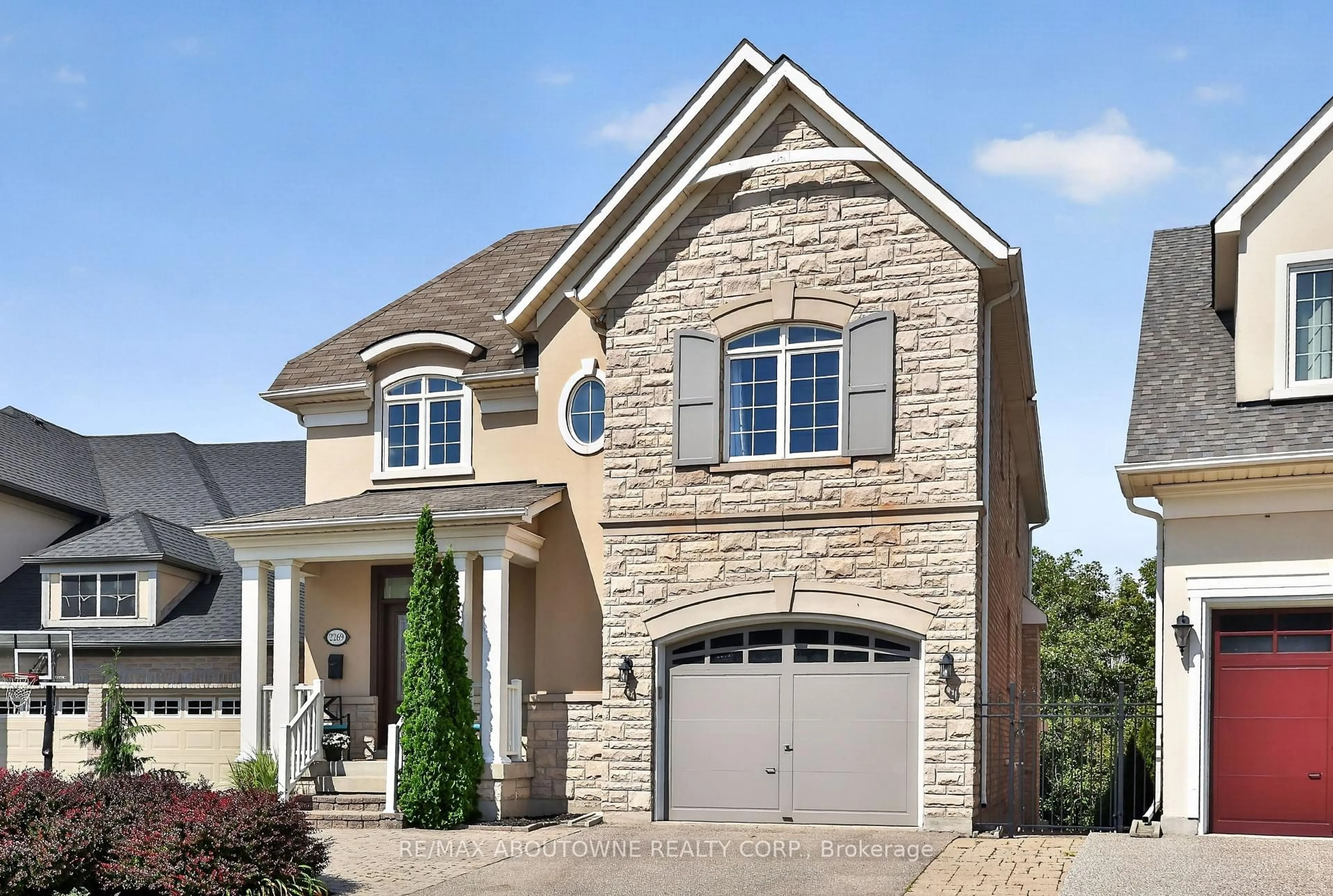 Home with brick exterior material, street for 2269 Whitworth Dr, Oakville Ontario L6M 0B5