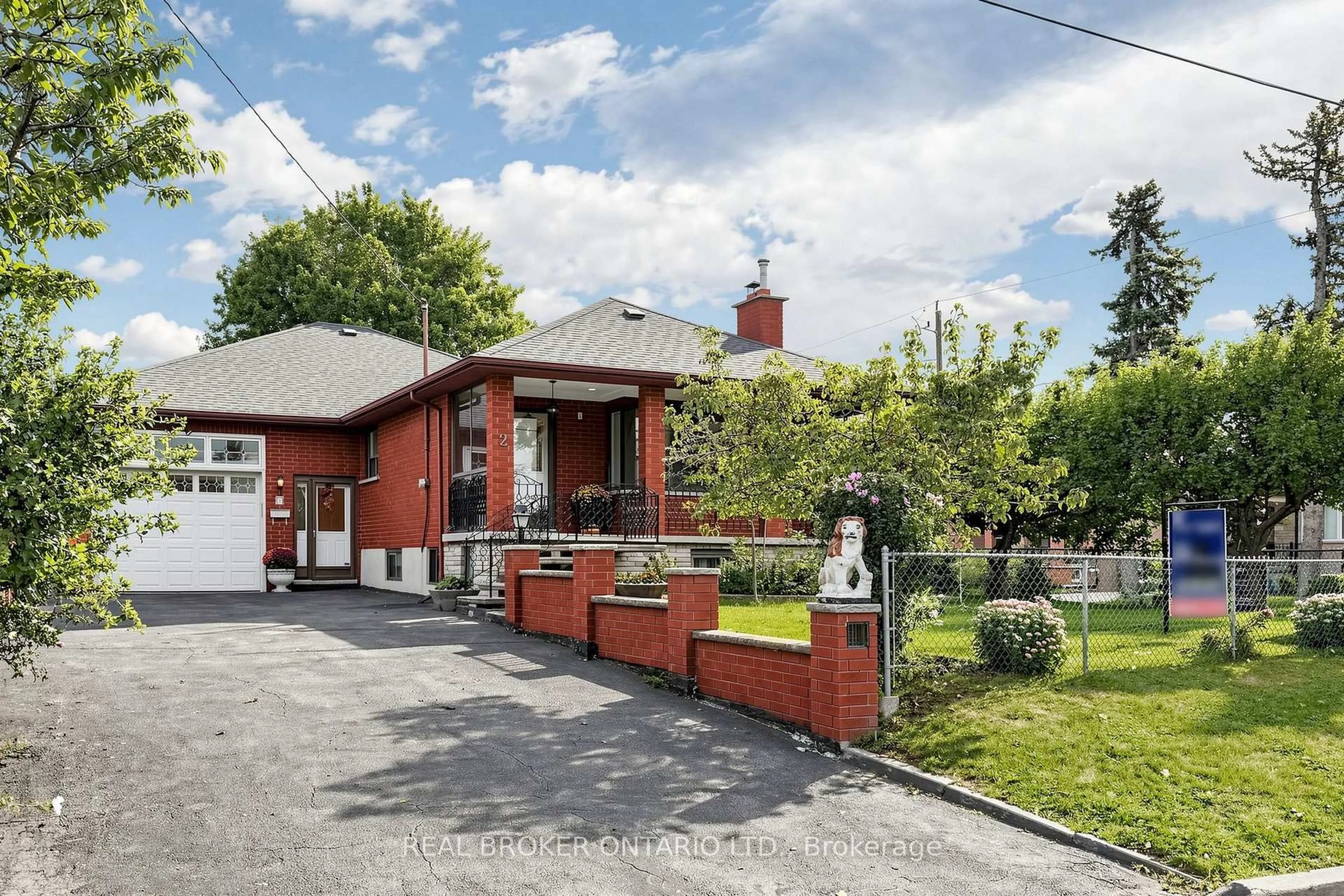 Home with brick exterior material, street for 2 Dorking Cres, Toronto Ontario M3M 2B6
