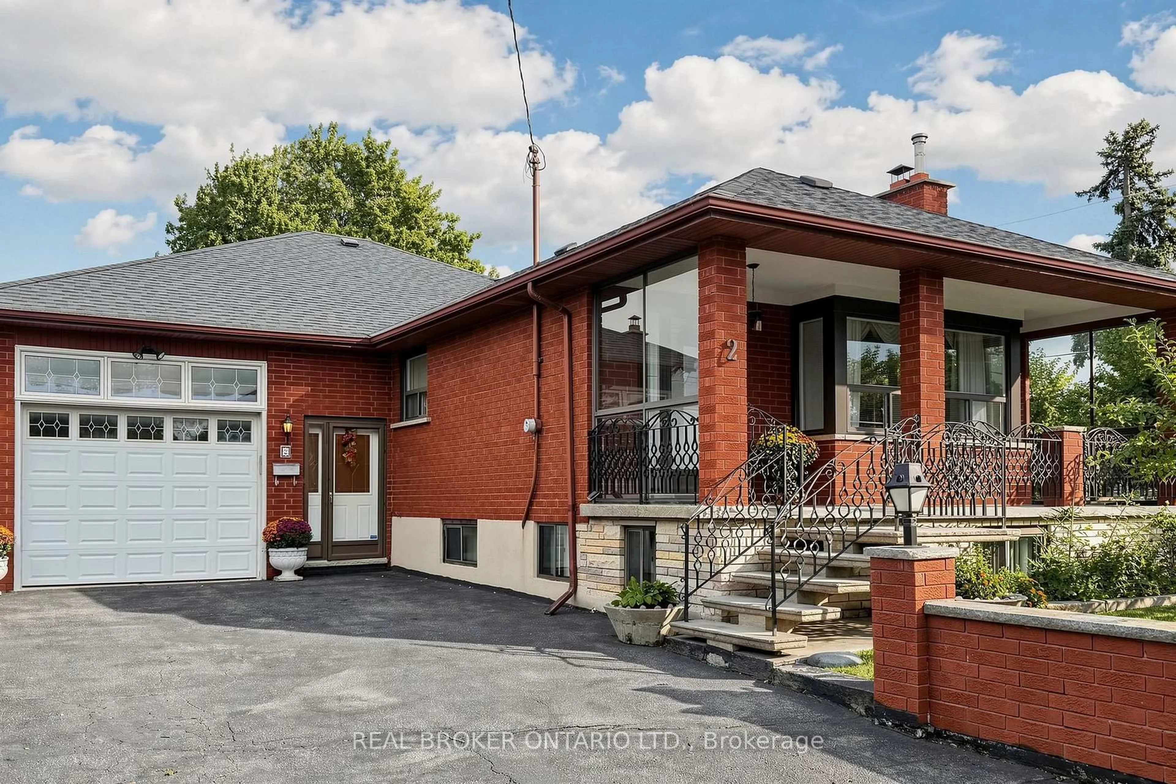 Home with brick exterior material, street for 2 Dorking Cres, Toronto Ontario M3M 2B6