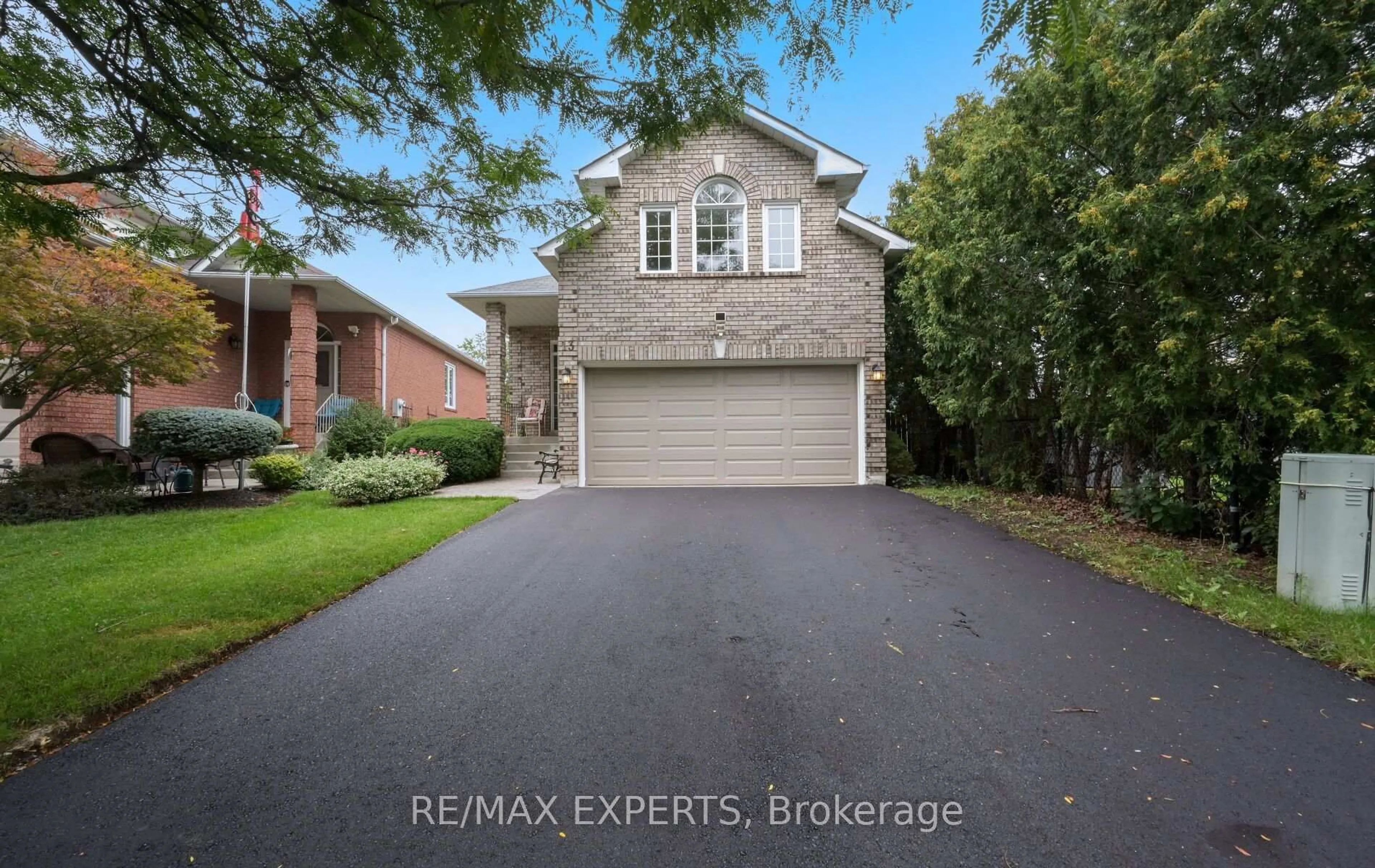 Home with brick exterior material, street for 13 Paulette Way, Caledon Ontario L7E 1X2
