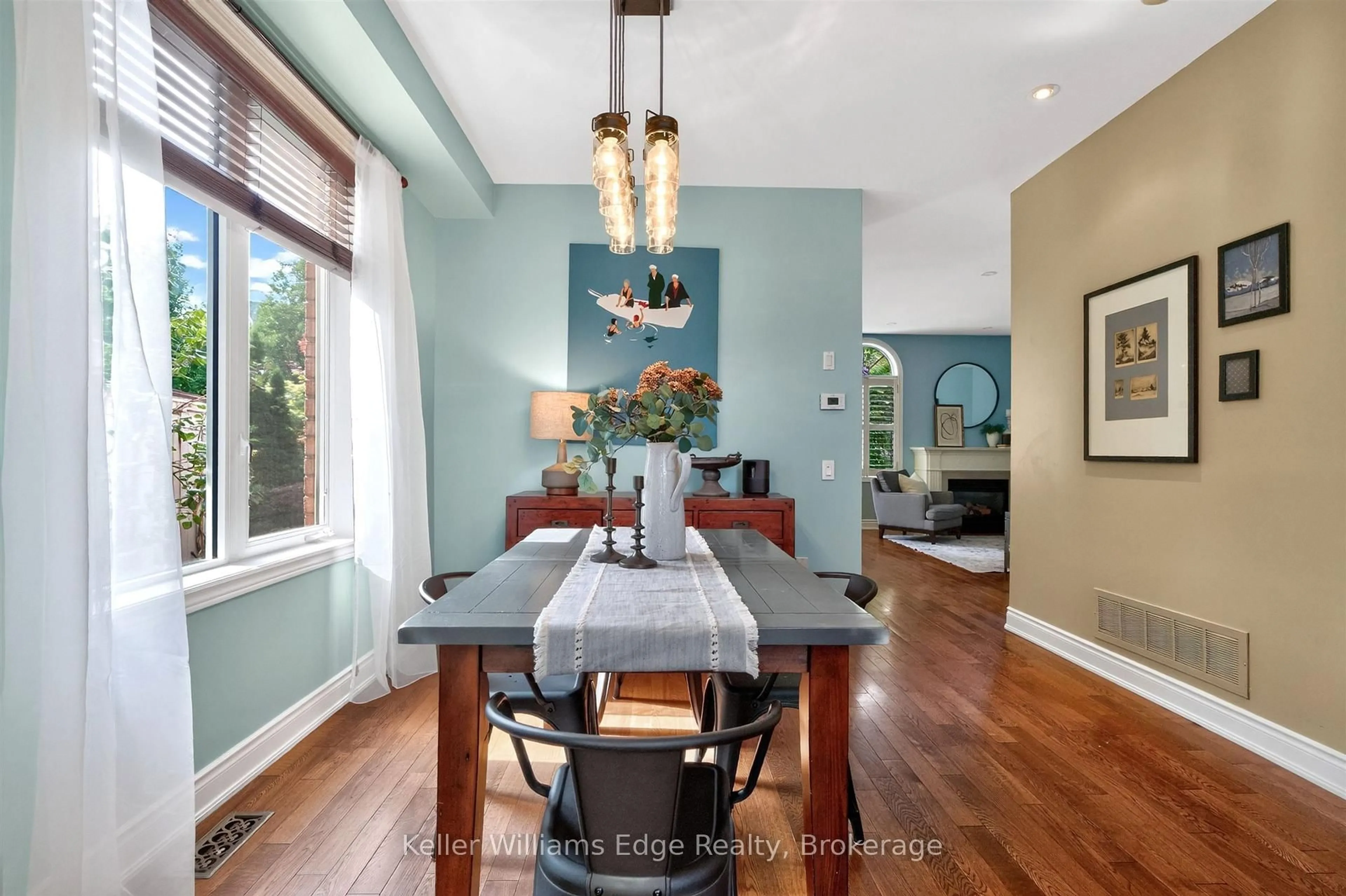 Dining room, unknown for 3416 Hayhurst Cres, Oakville Ontario L6L 6W9