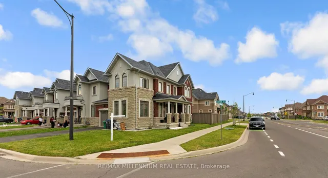 366 Remembrance Rd, Brampton 4