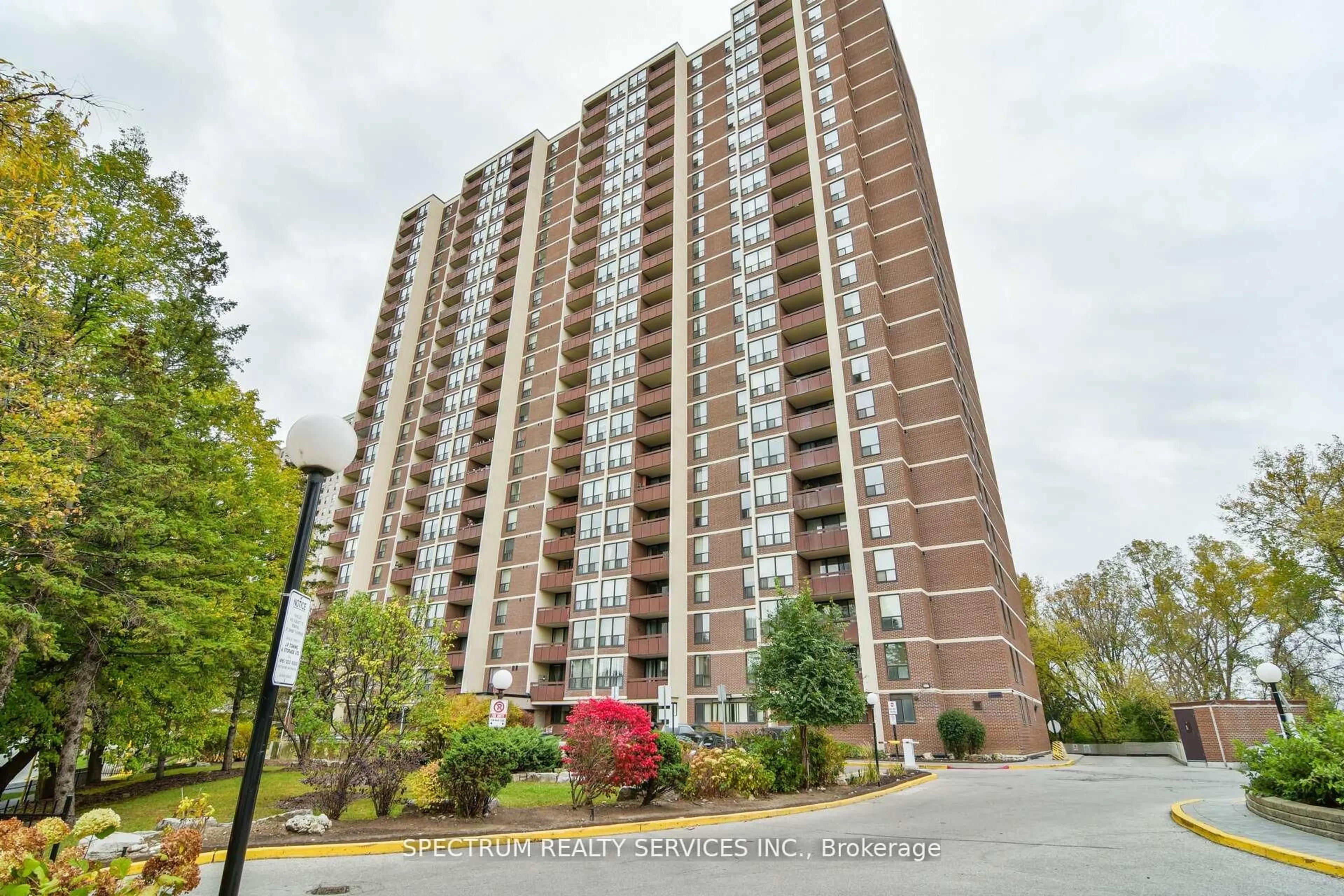 Unknown for 85 Emmett Ave, Toronto Ontario M6M 5A2