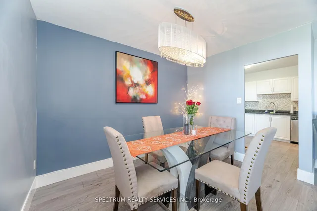 85 Emmett Ave #1210, Toronto 5