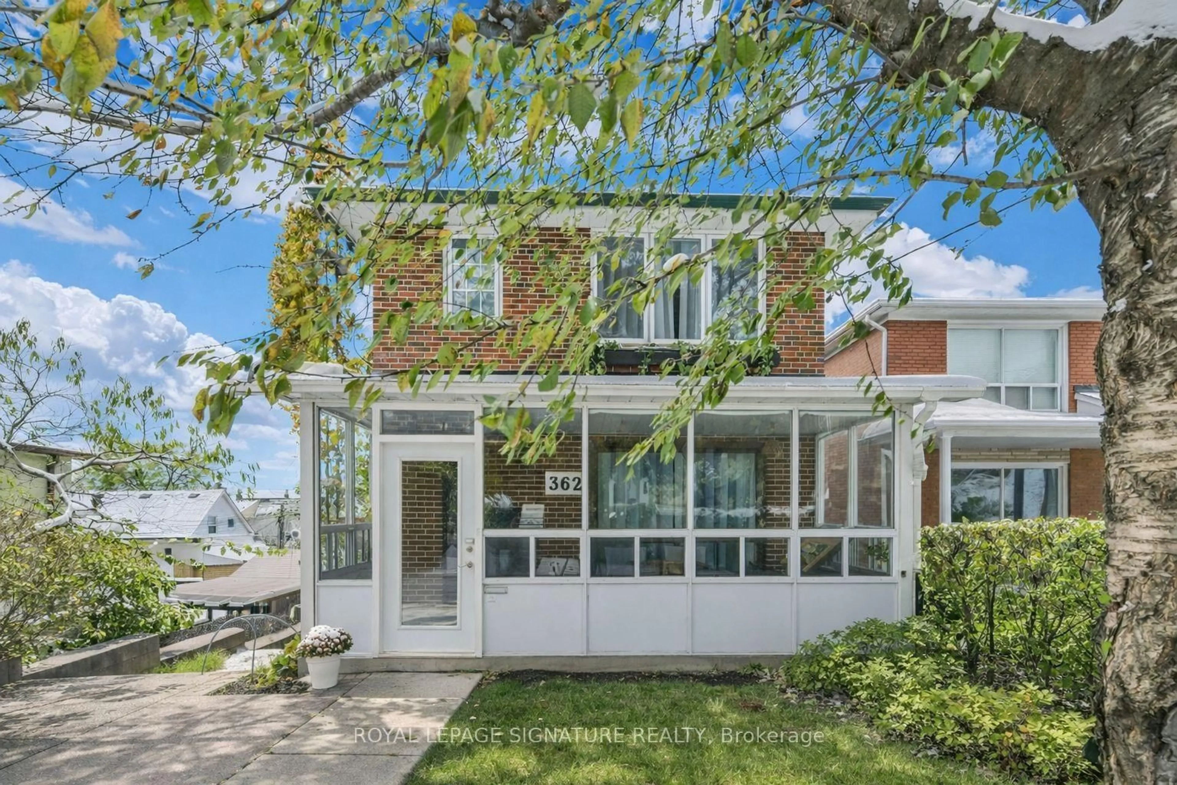 Home with brick exterior material, street for 362 Silverthorn Ave, Toronto Ontario M6M 3G8