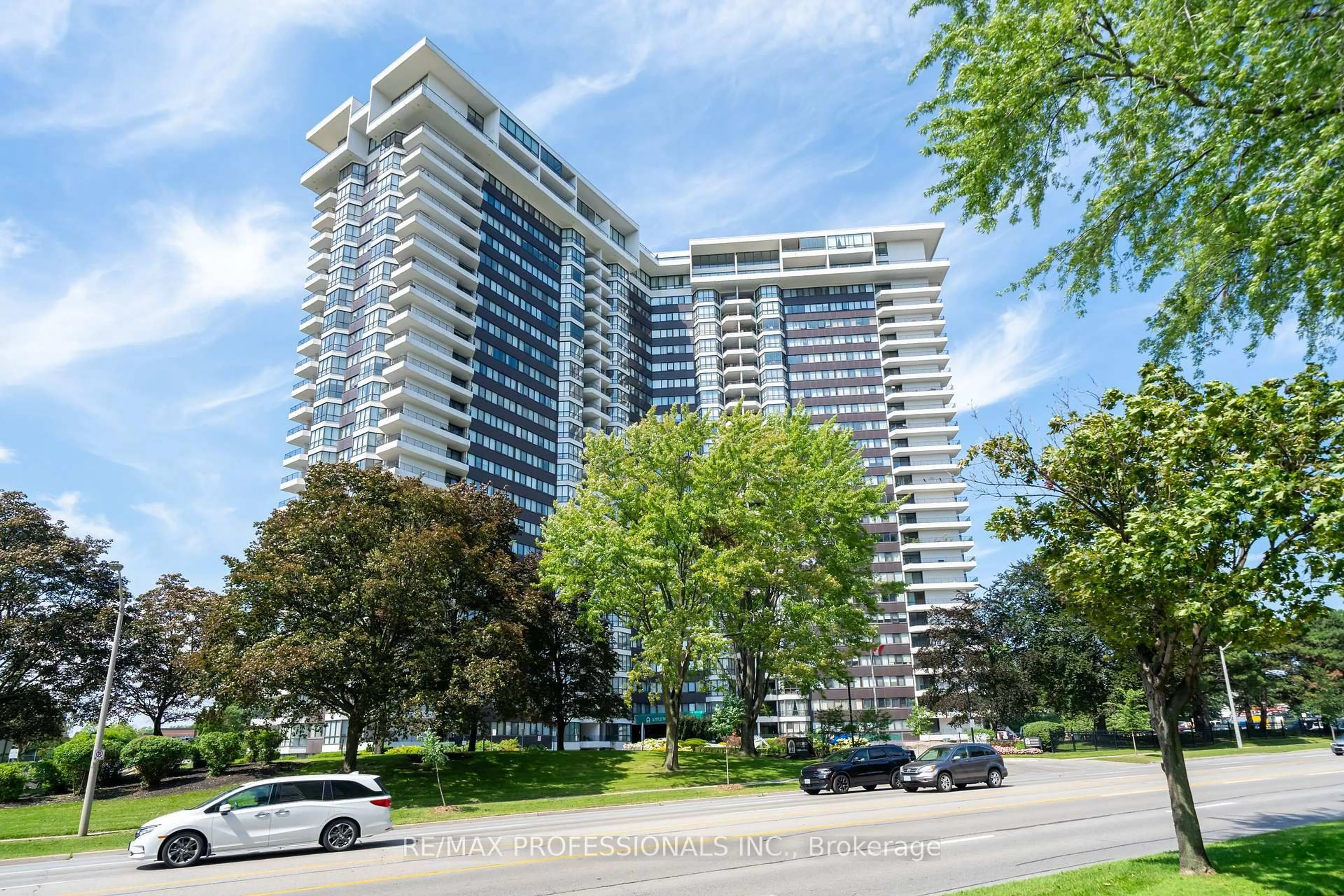 Unknown for 1333 Bloor St #1204, Mississauga Ontario L4Y 3T6
