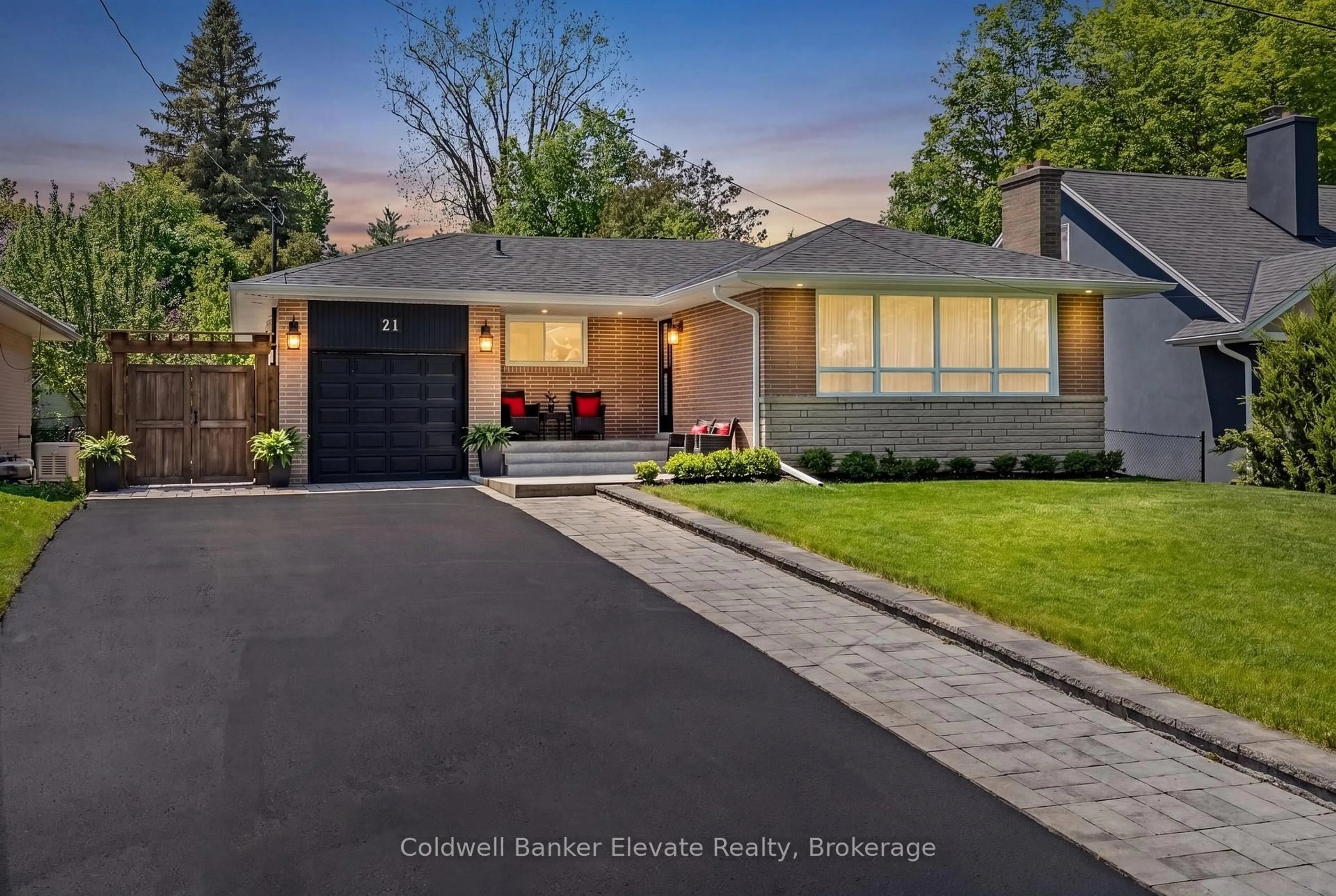 Home with brick exterior material, street for 21 Market St, Halton Hills Ontario L7G 3B9