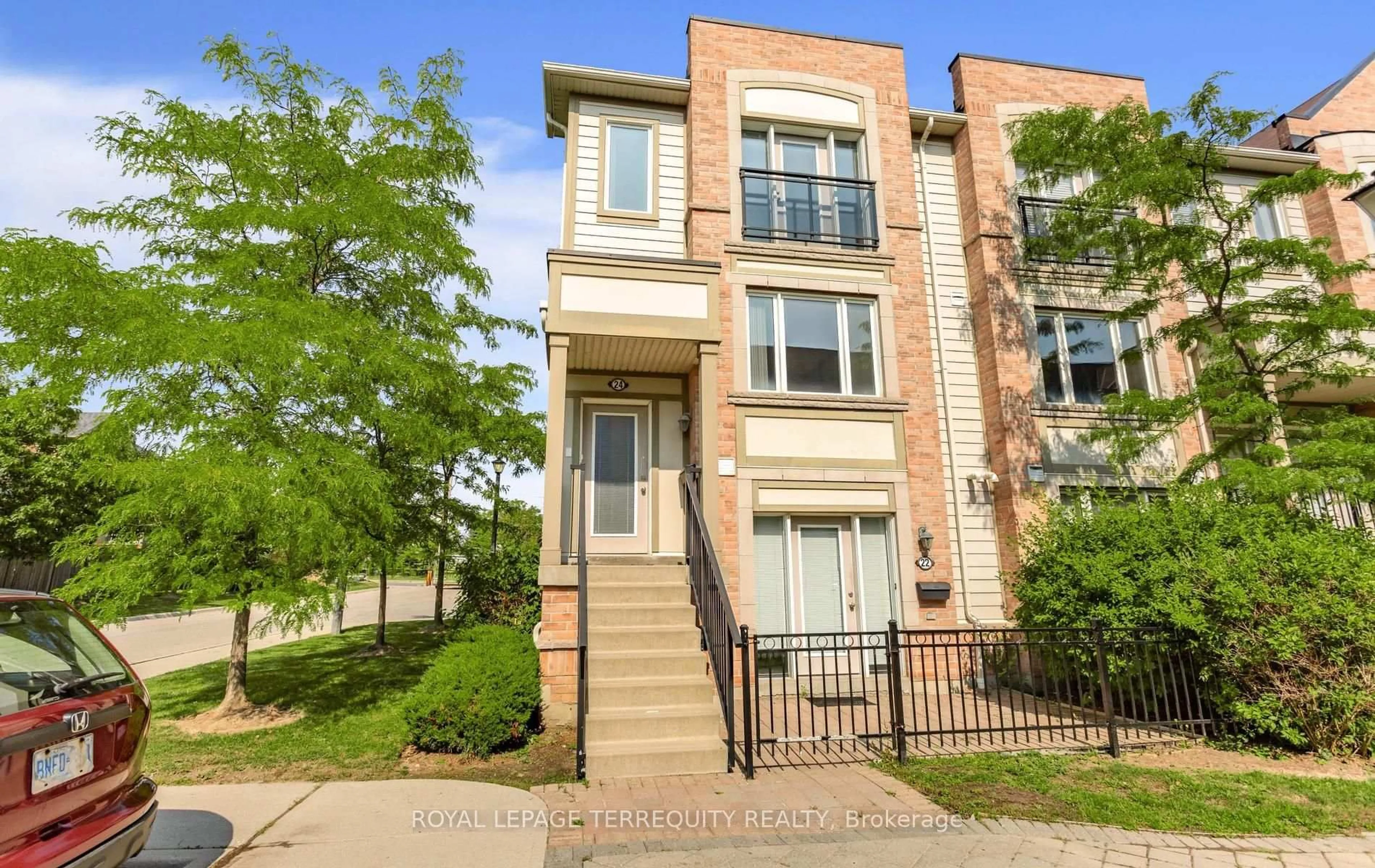 Home with brick exterior material, street for 5650 Winston Churchill Blvd #24, Mississauga Ontario L5M 0L8