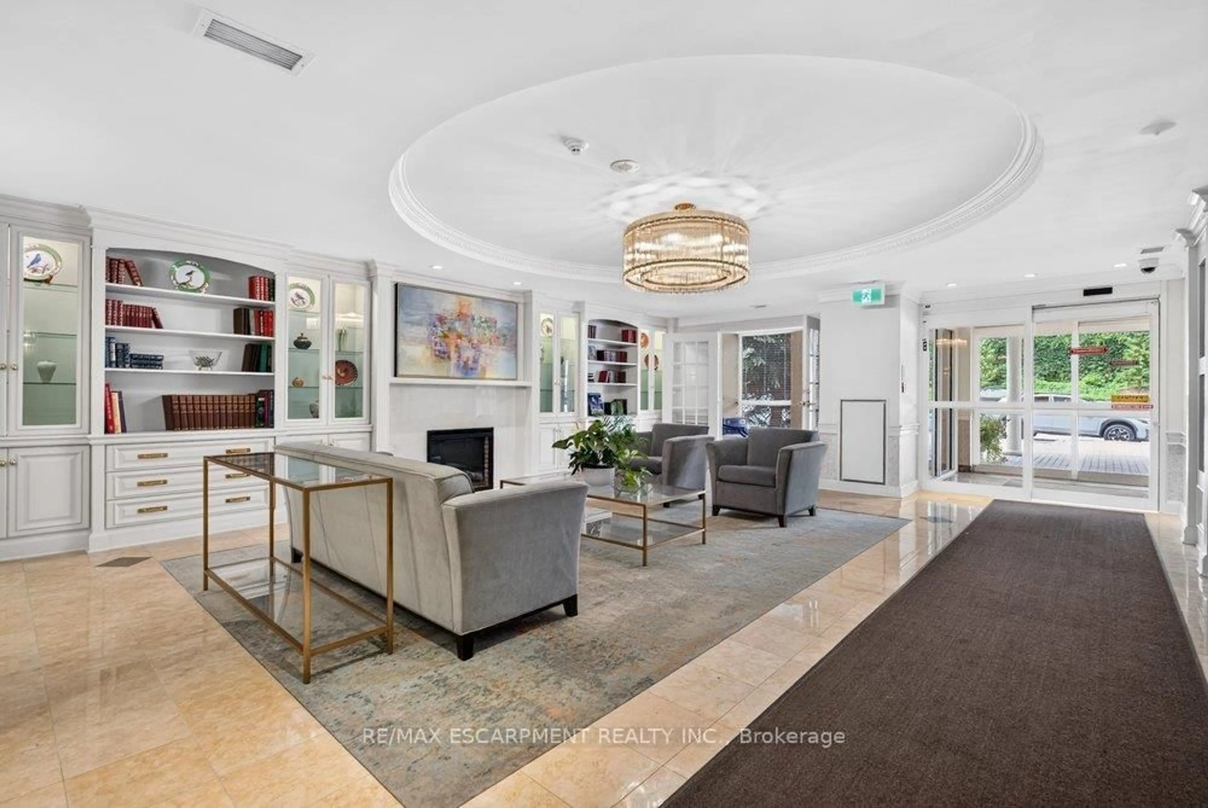 Lobby for 60 OLD MILL Rd #702, Oakville Ontario L6J 7V9