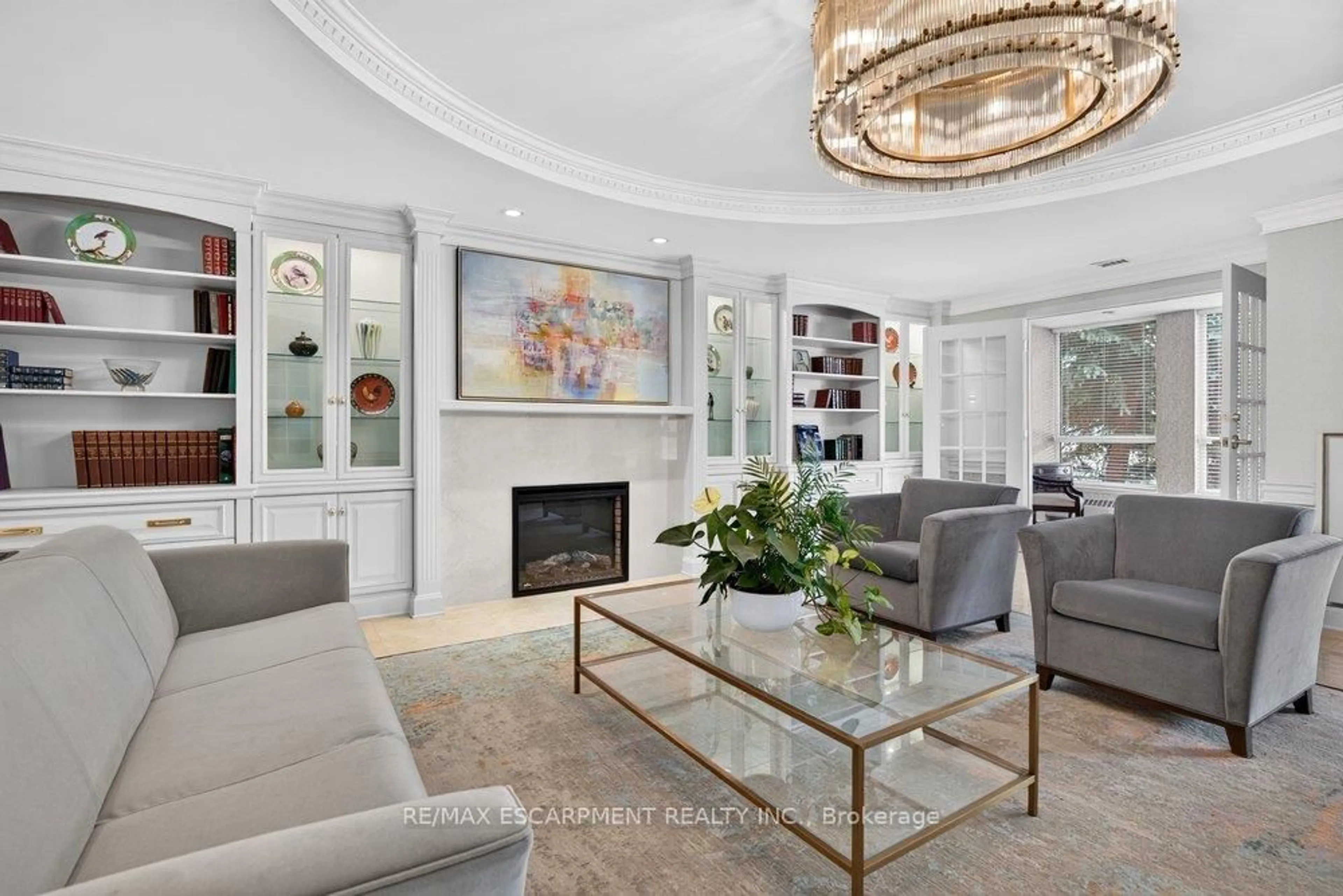 Living room with furniture, ceramic/tile floor for 60 OLD MILL Rd #702, Oakville Ontario L6J 7V9