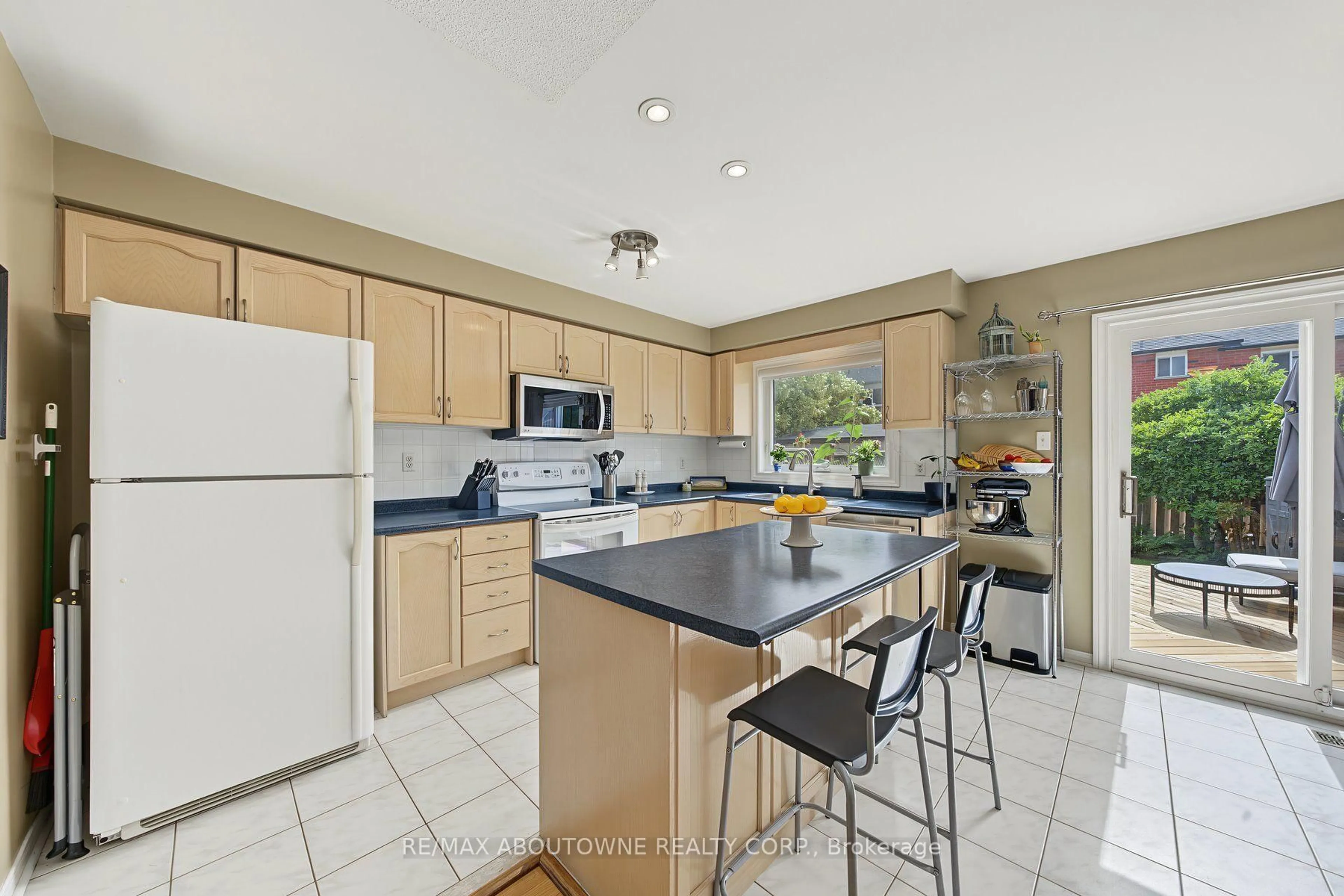 Unknown for 5110 Falconcrest Dr, Burlington Ontario L7L 6K5