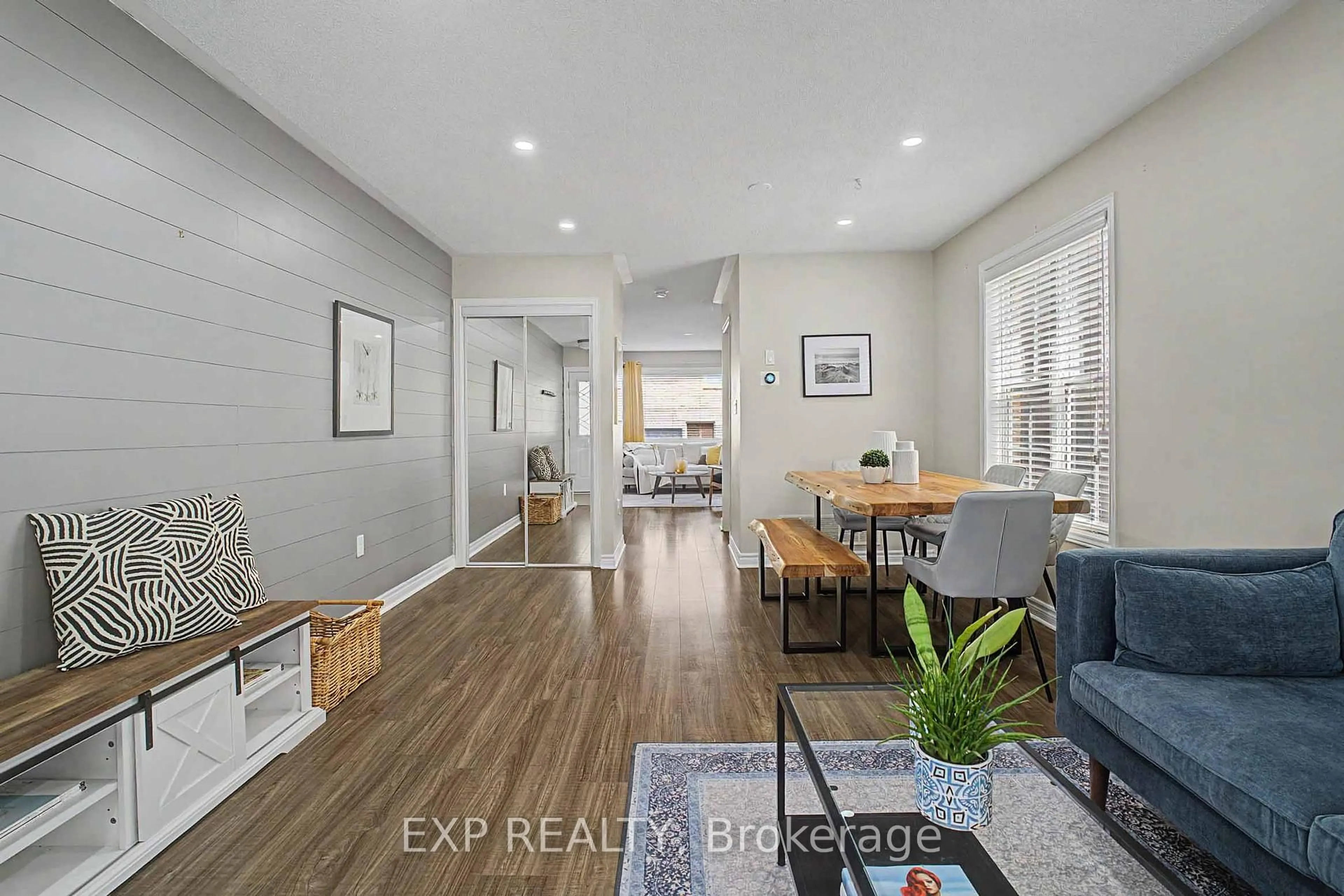 Unknown for 5421 Rochelle Way, Mississauga Ontario L5M 7Y2