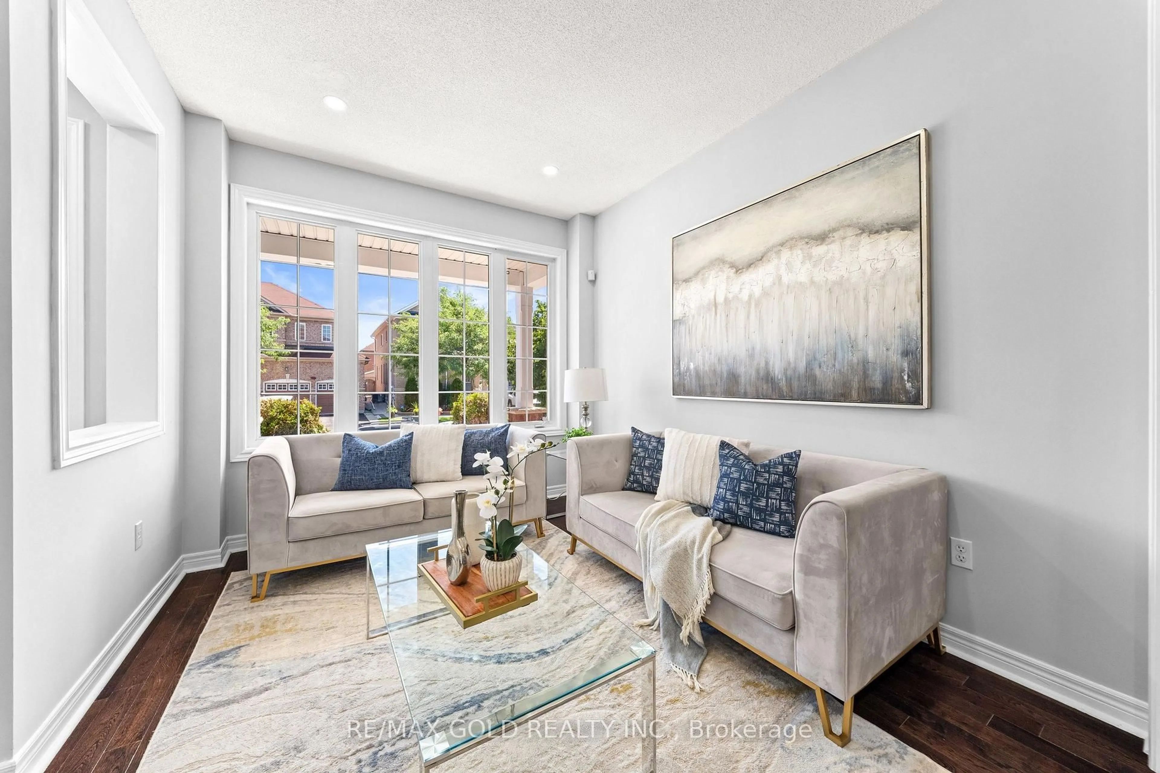 Living room with furniture, unknown for 54 Blazing Star Dr, Brampton Ontario L6R 3E7