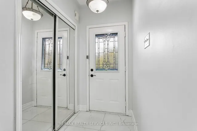 276 Fitzgerald Cres, Milton 3