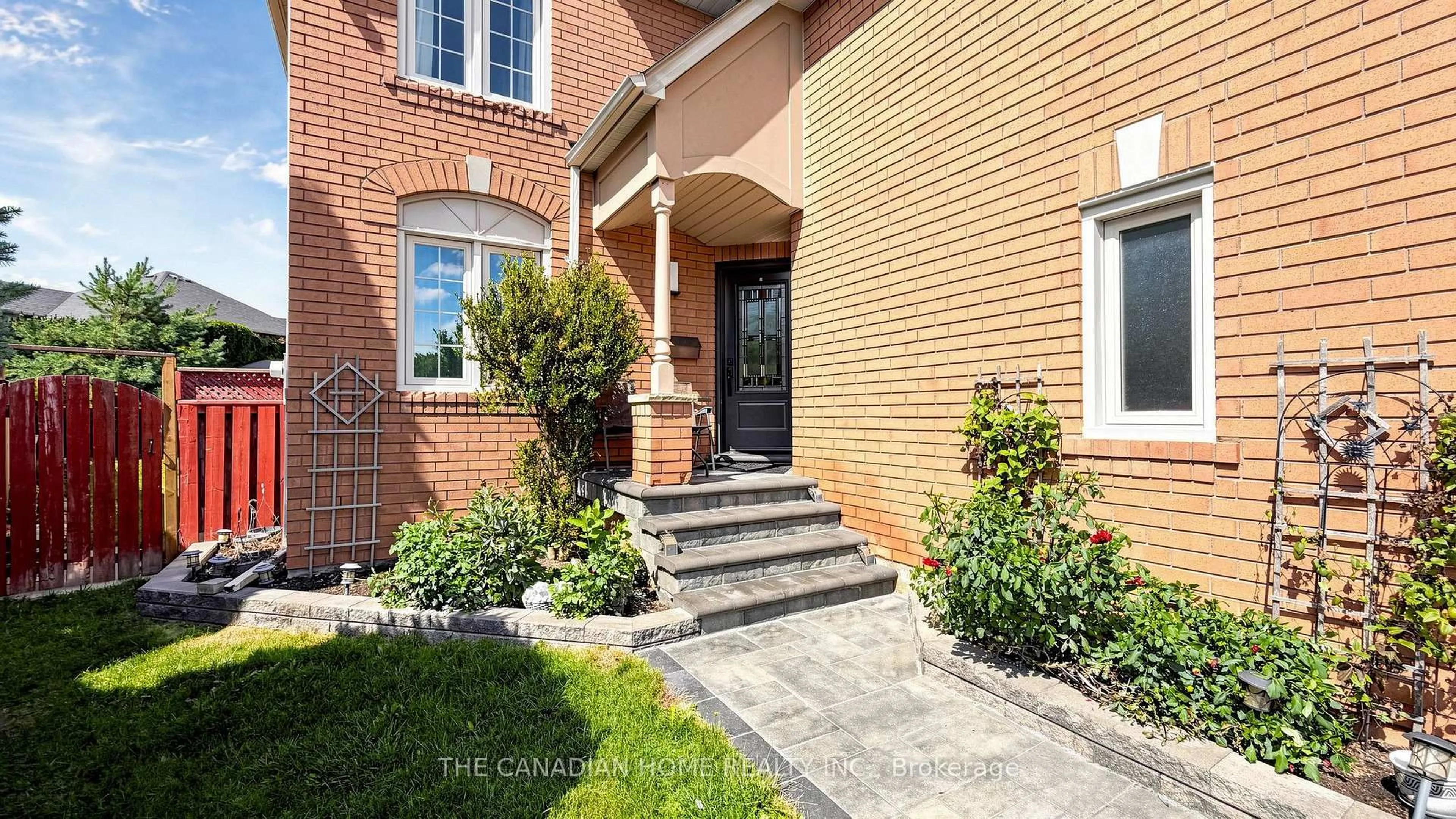 Home with brick exterior material, street for 68 Banington Cres, Brampton Ontario L7A 1G3
