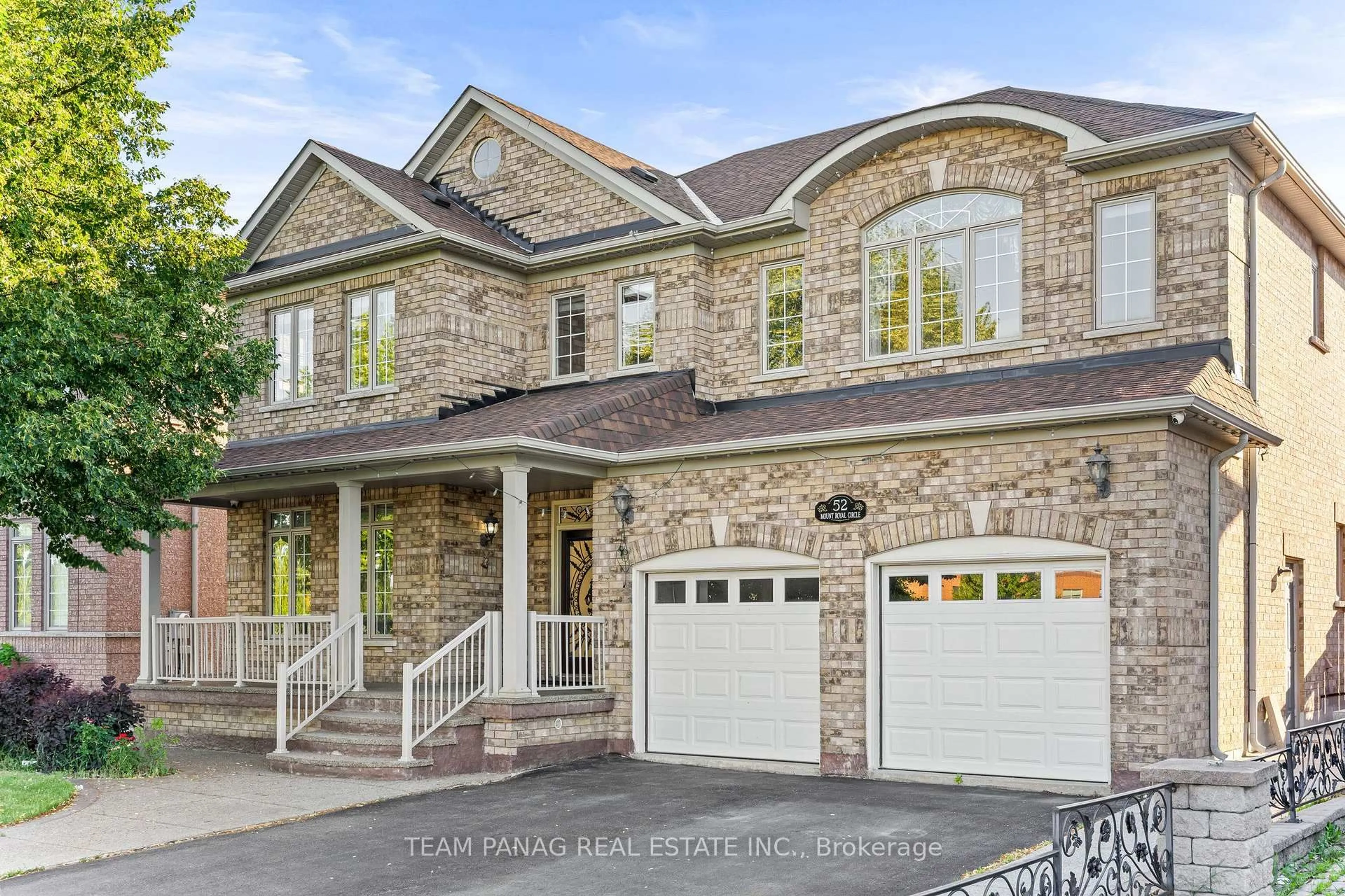 Home with brick exterior material, street for 52 Mount Royal Circ, Brampton Ontario L6P 2K4