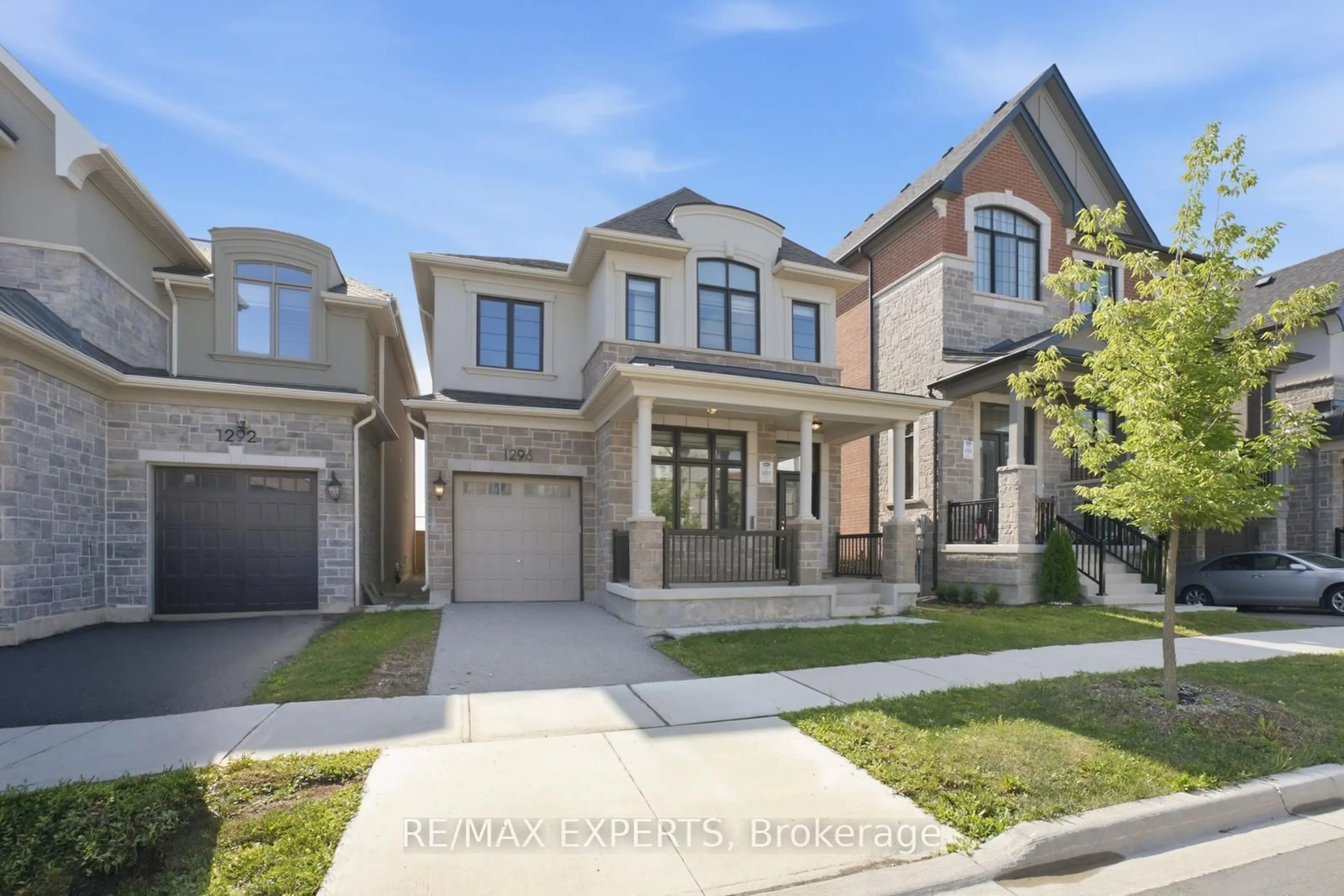 Home with brick exterior material, street for 1296 Aymond Cres, Oakville Ontario L6H 7W8