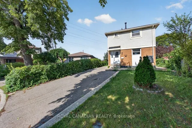 6 Damascus Dr, Toronto 2