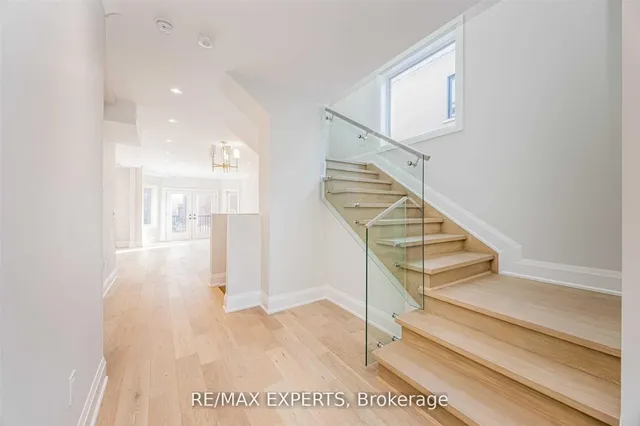 55 Muir Ave, Toronto 3