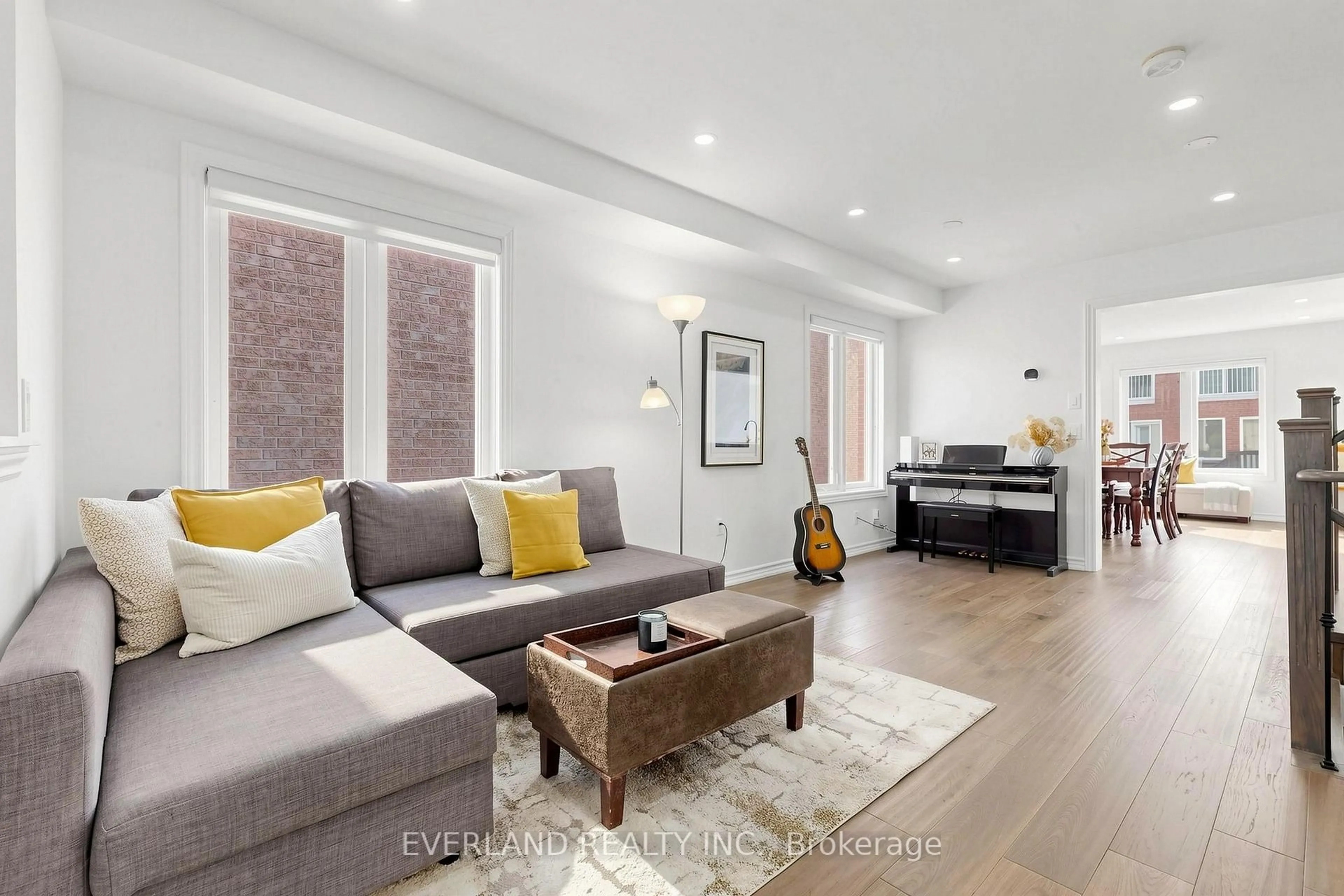 Living room with furniture, unknown for 102 Nahani Way, Mississauga Ontario L4Z 4J8