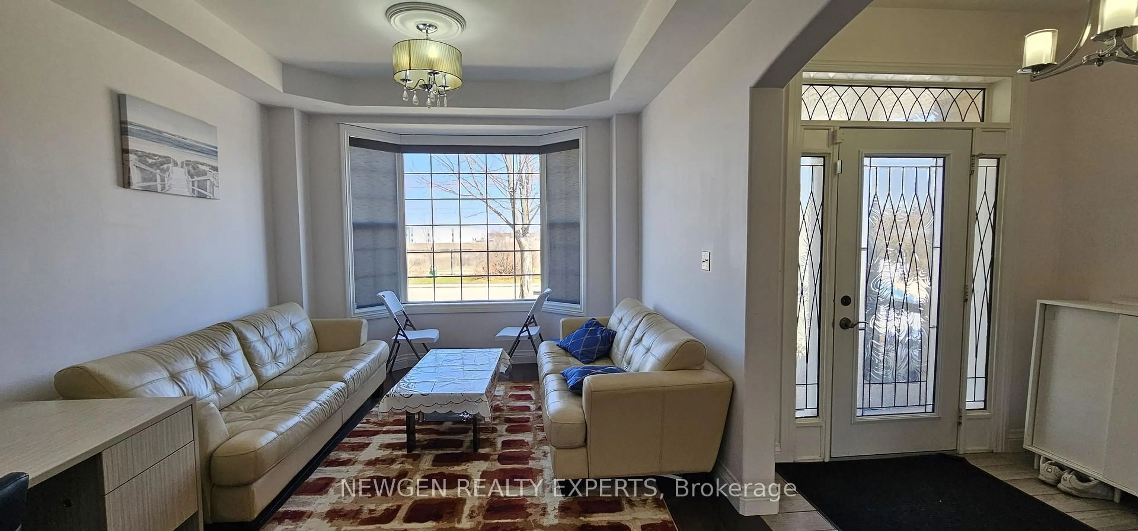 Living room with furniture, unknown for 687 Marley Cres, Milton Ontario L9T 5M1