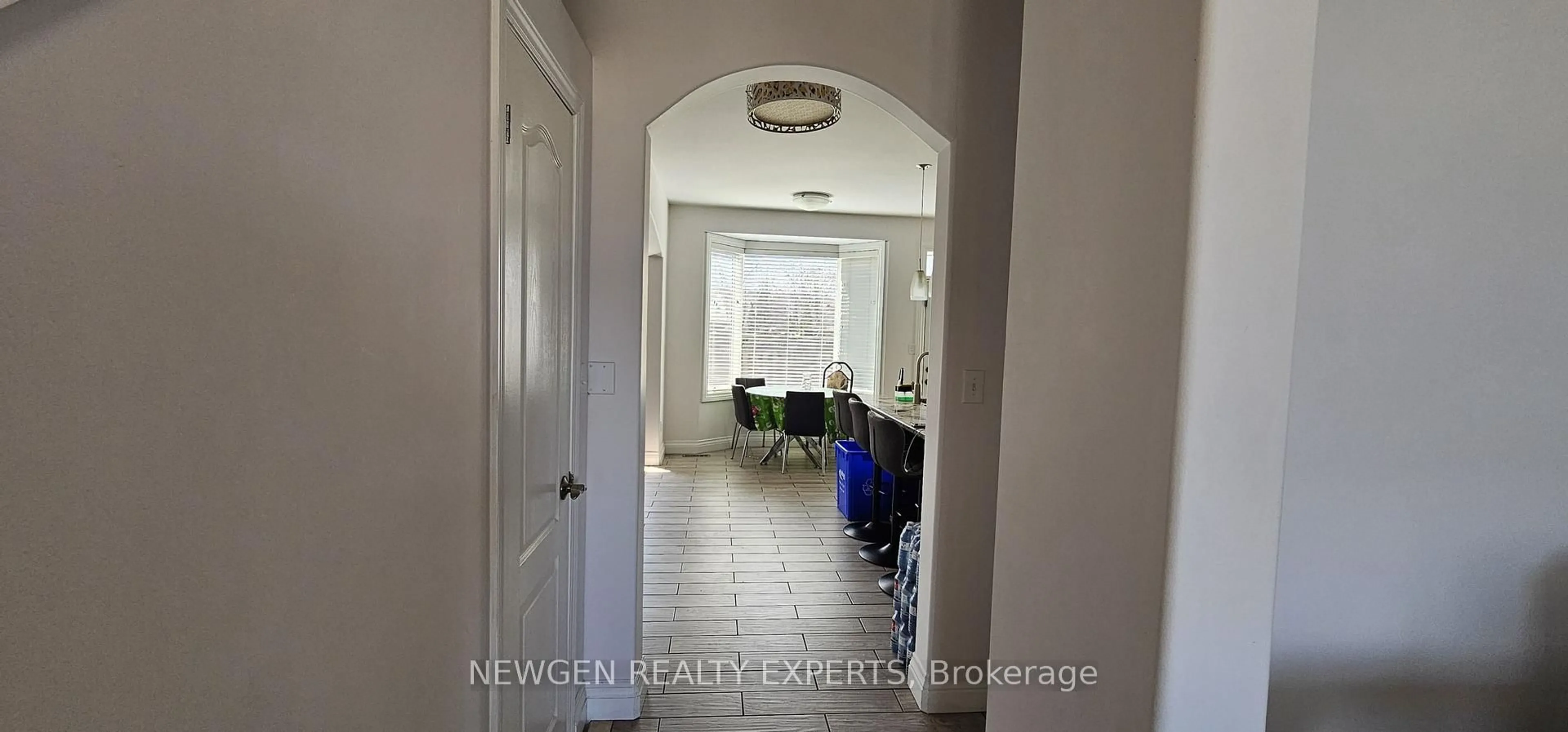 Unknown for 687 Marley Cres, Milton Ontario L9T 5M1
