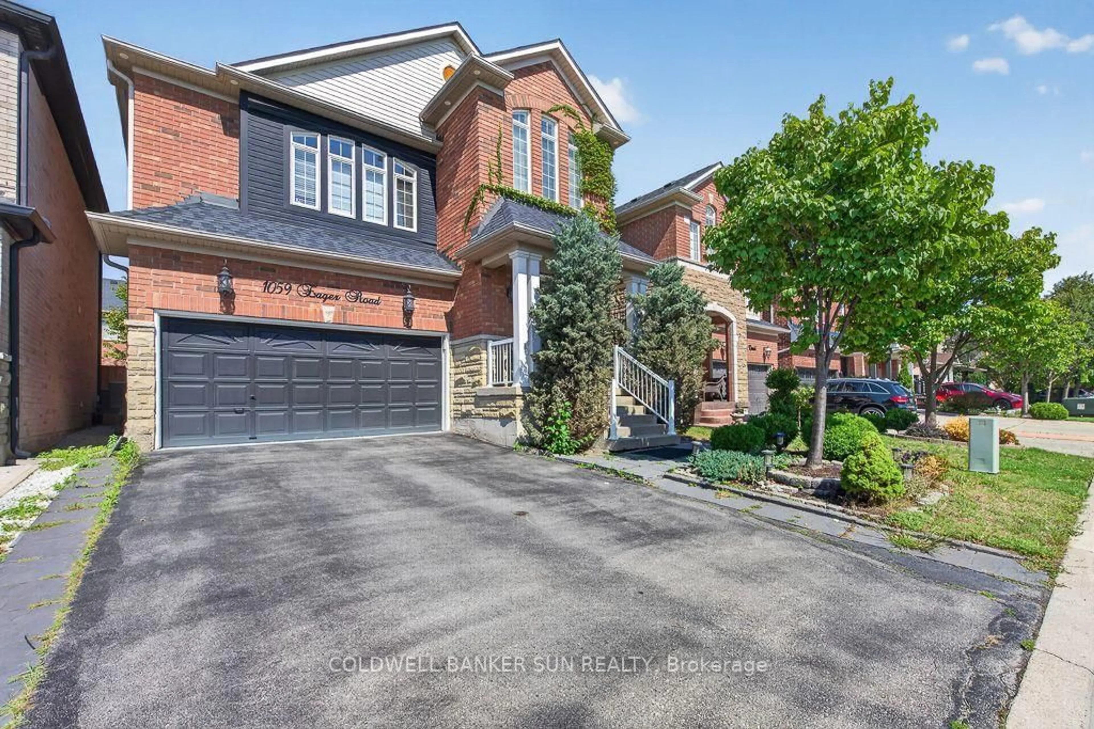 Home with brick exterior material, street for 1059 Eager Rd, Milton Ontario L9T 6T1