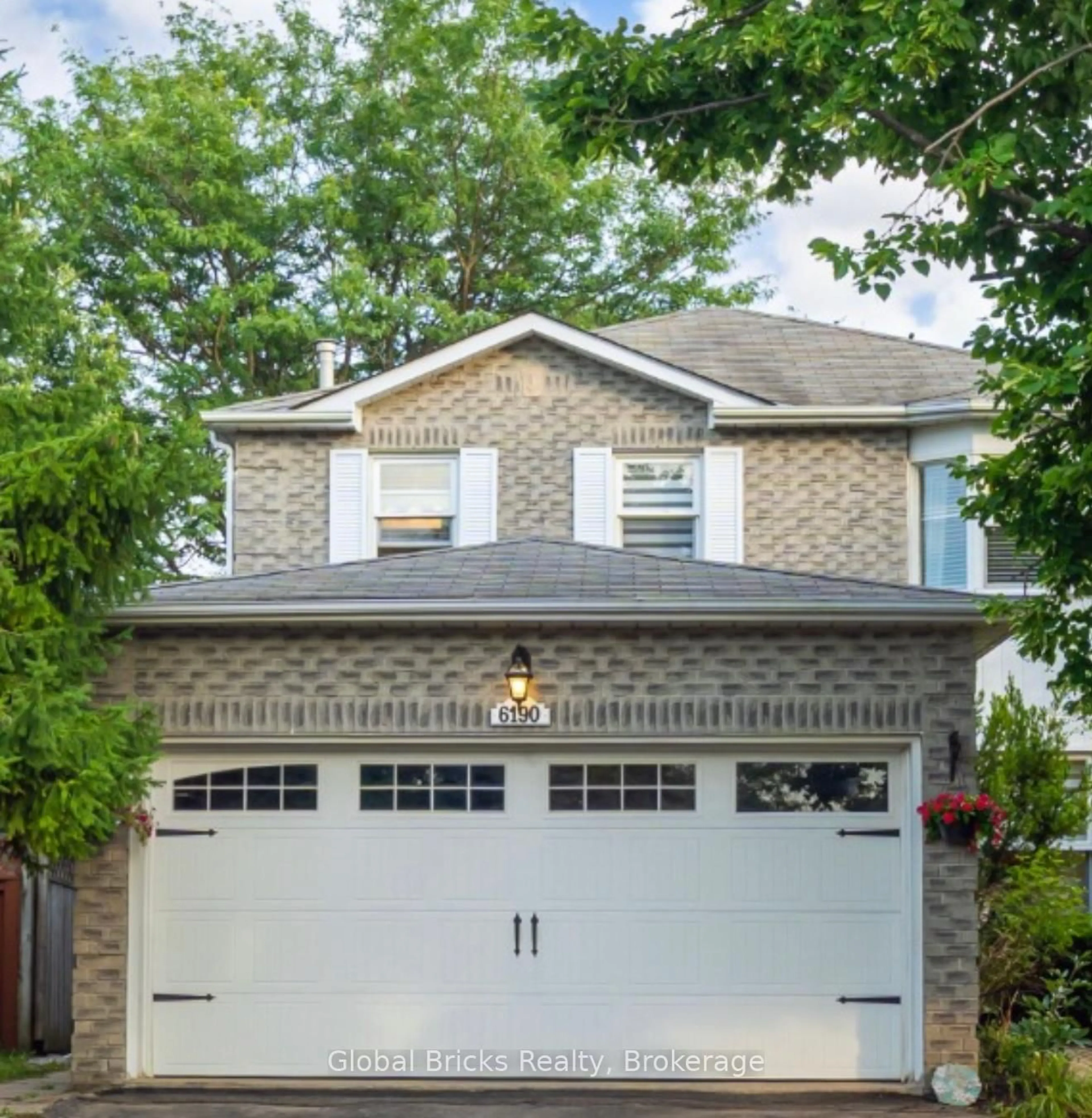 Home with brick exterior material, street for 6190 Saltmarsh Crt, Mississauga Ontario L5N 5V8