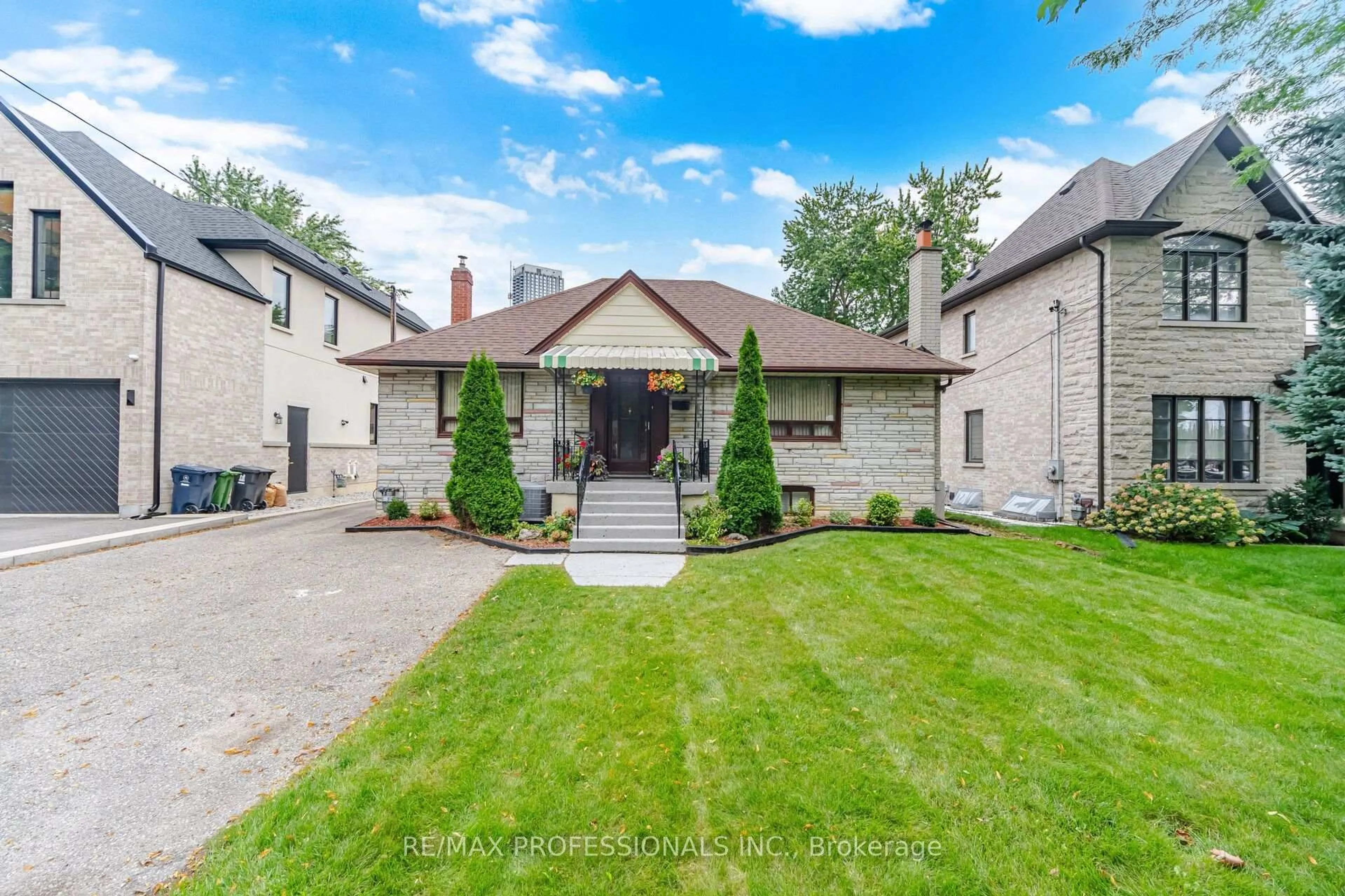 Home with brick exterior material, street for 53 Wilmar Rd, Toronto Ontario M9B 3R8