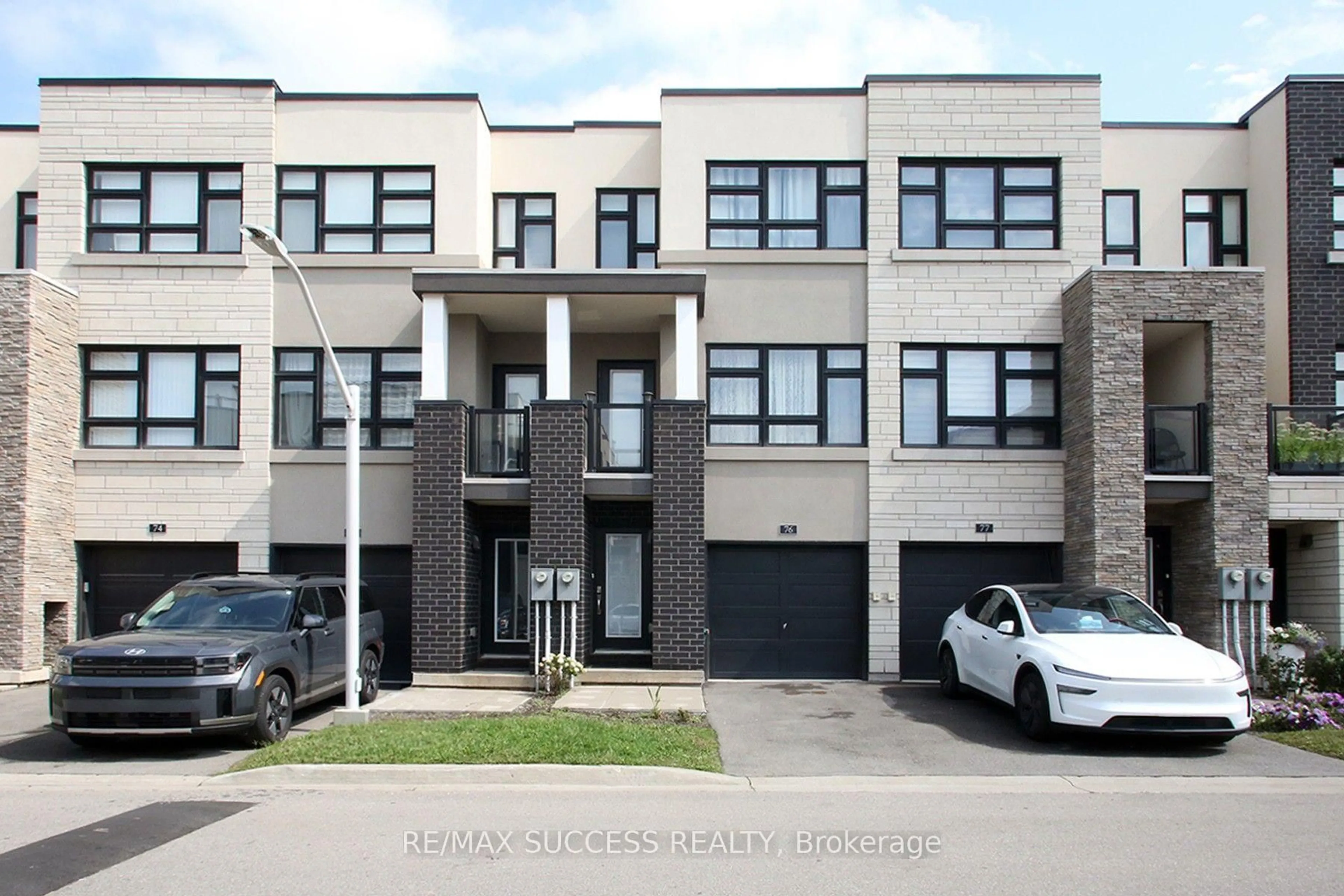 Unknown for 1121 Cooke Blvd #76, Burlington Ontario L7T 0C3