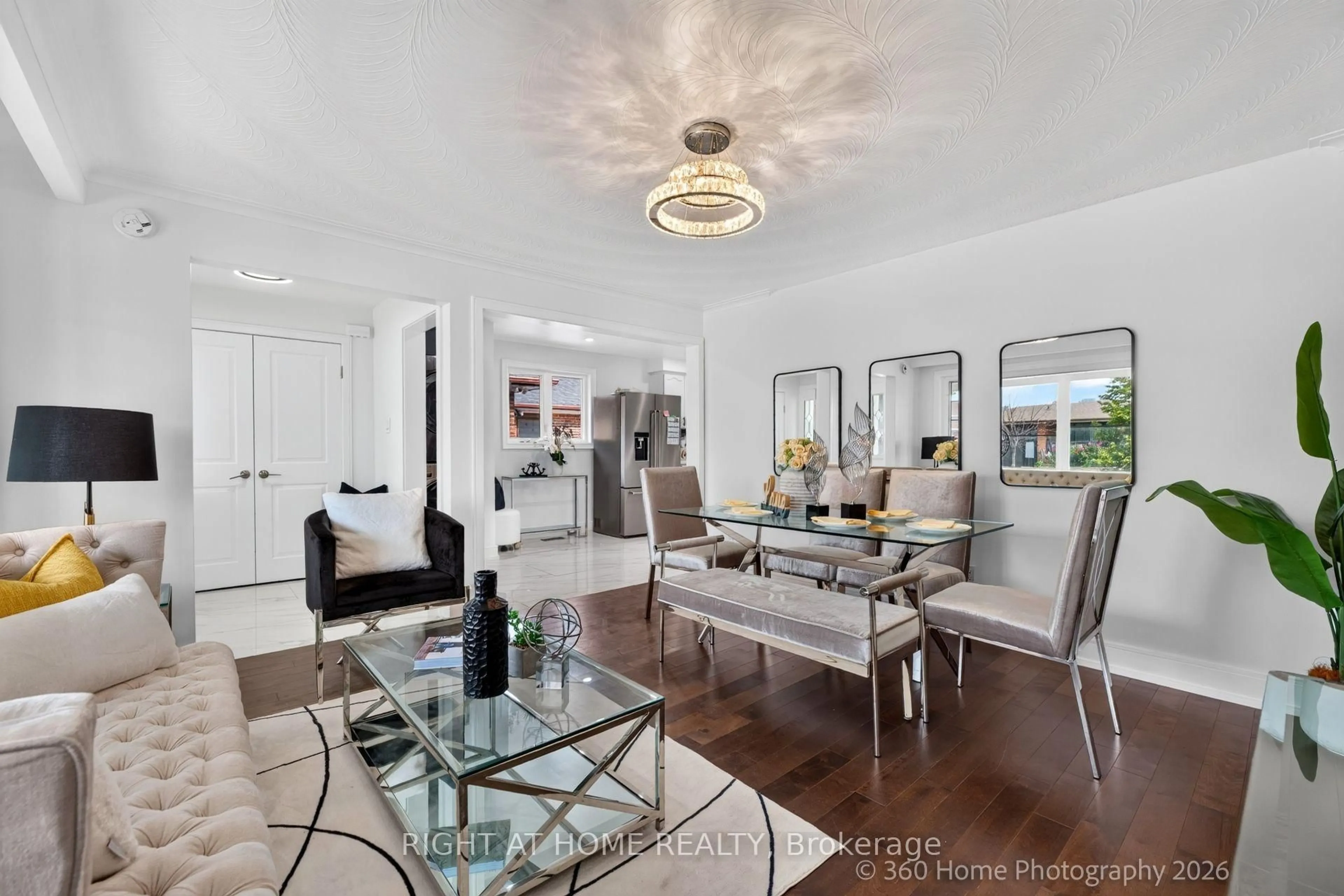 Living room with furniture, unknown for 35 Wheelwright Cres, Toronto Ontario M3N 1V2