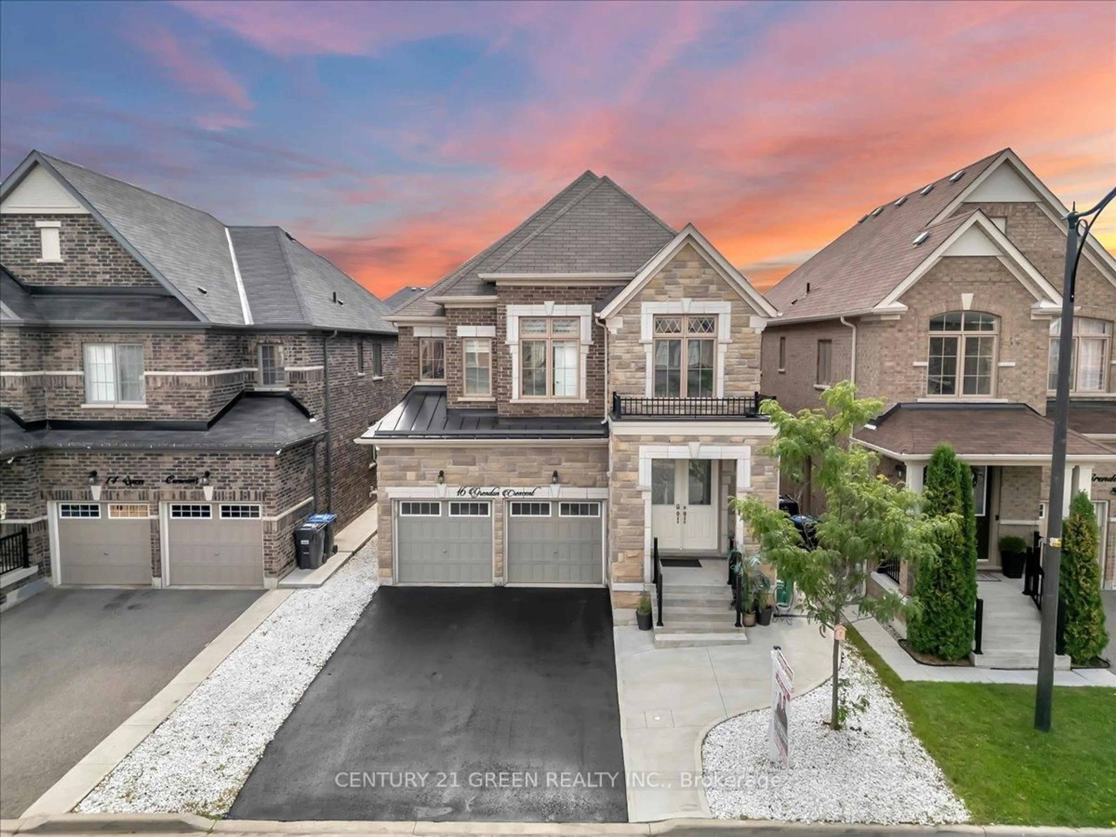 A pic from outside/outdoor area/front of a property/back of a property/a pic from drone, street for 16 Grendon Cres, Brampton Ontario L6X 5N4