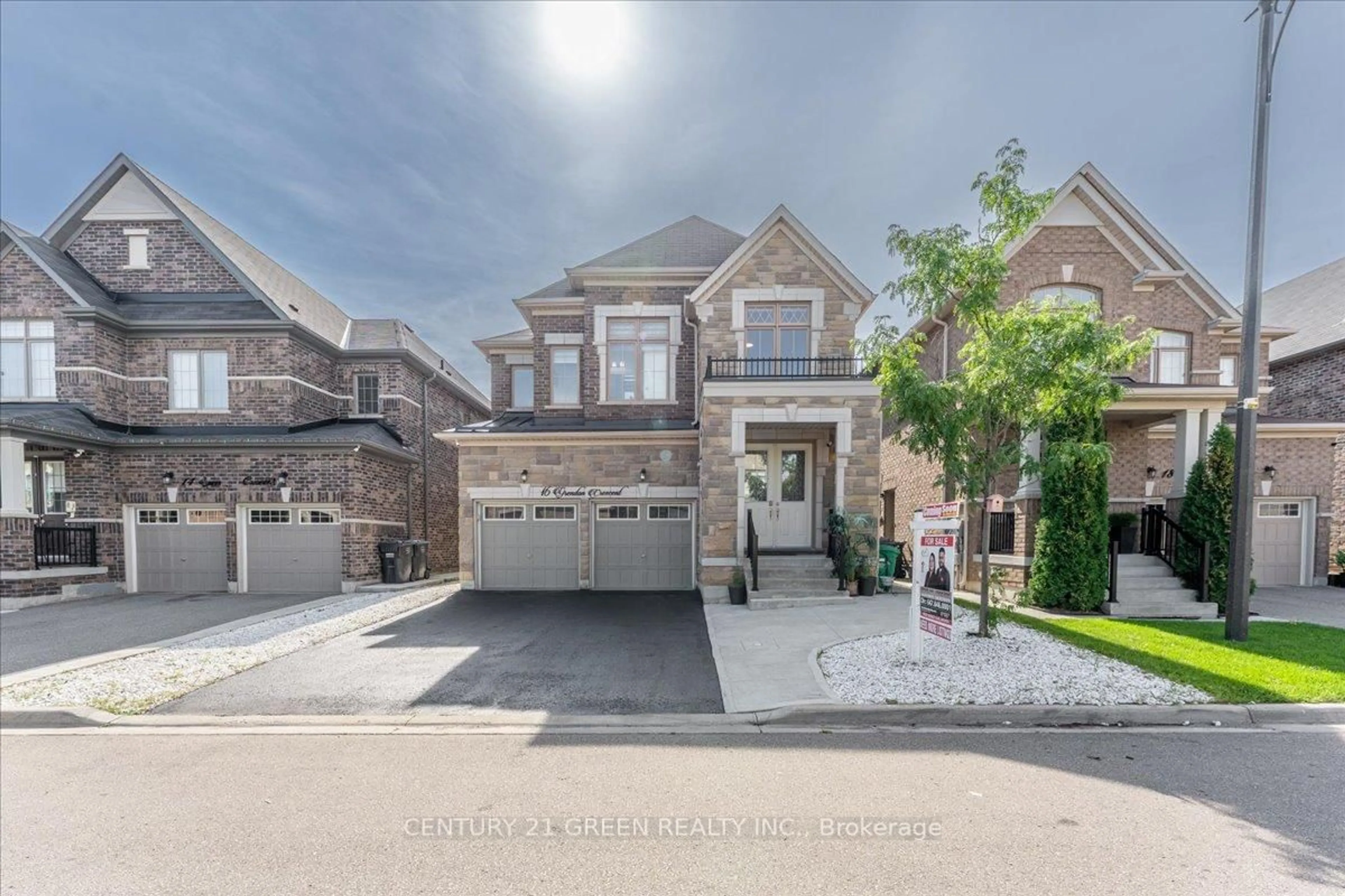 Home with brick exterior material, street for 16 Grendon Cres, Brampton Ontario L6X 5N4