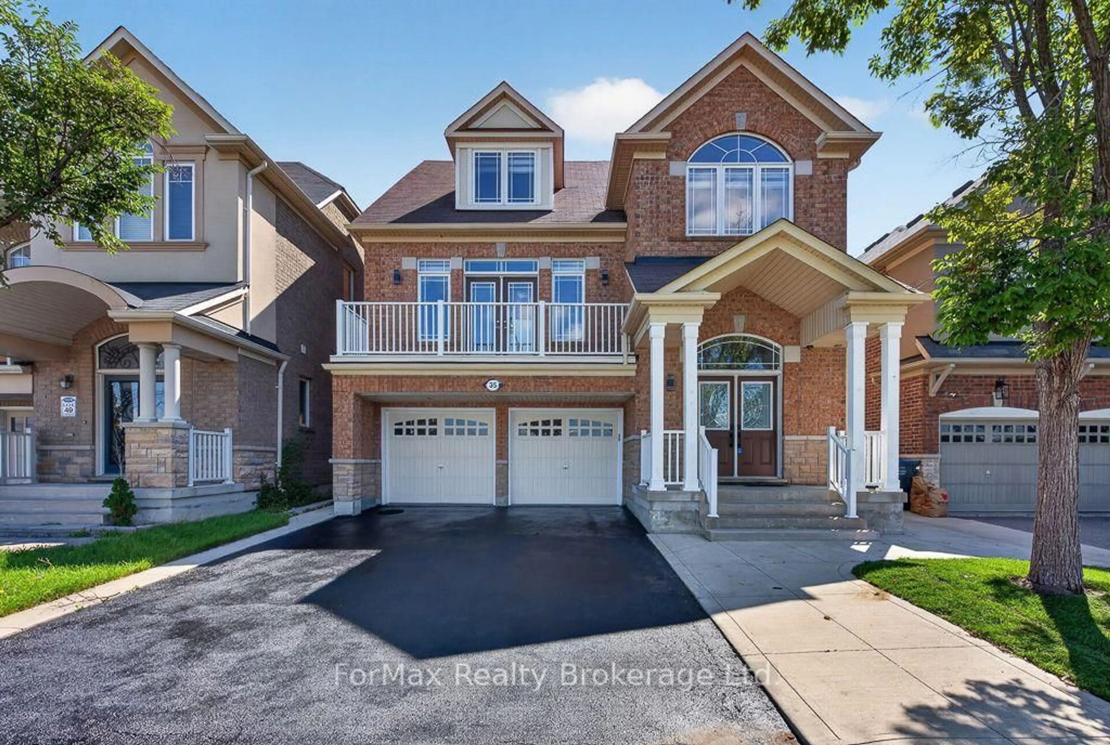 Home with brick exterior material, street for 35 Seascape Cres, Brampton Ontario L6P 3C5