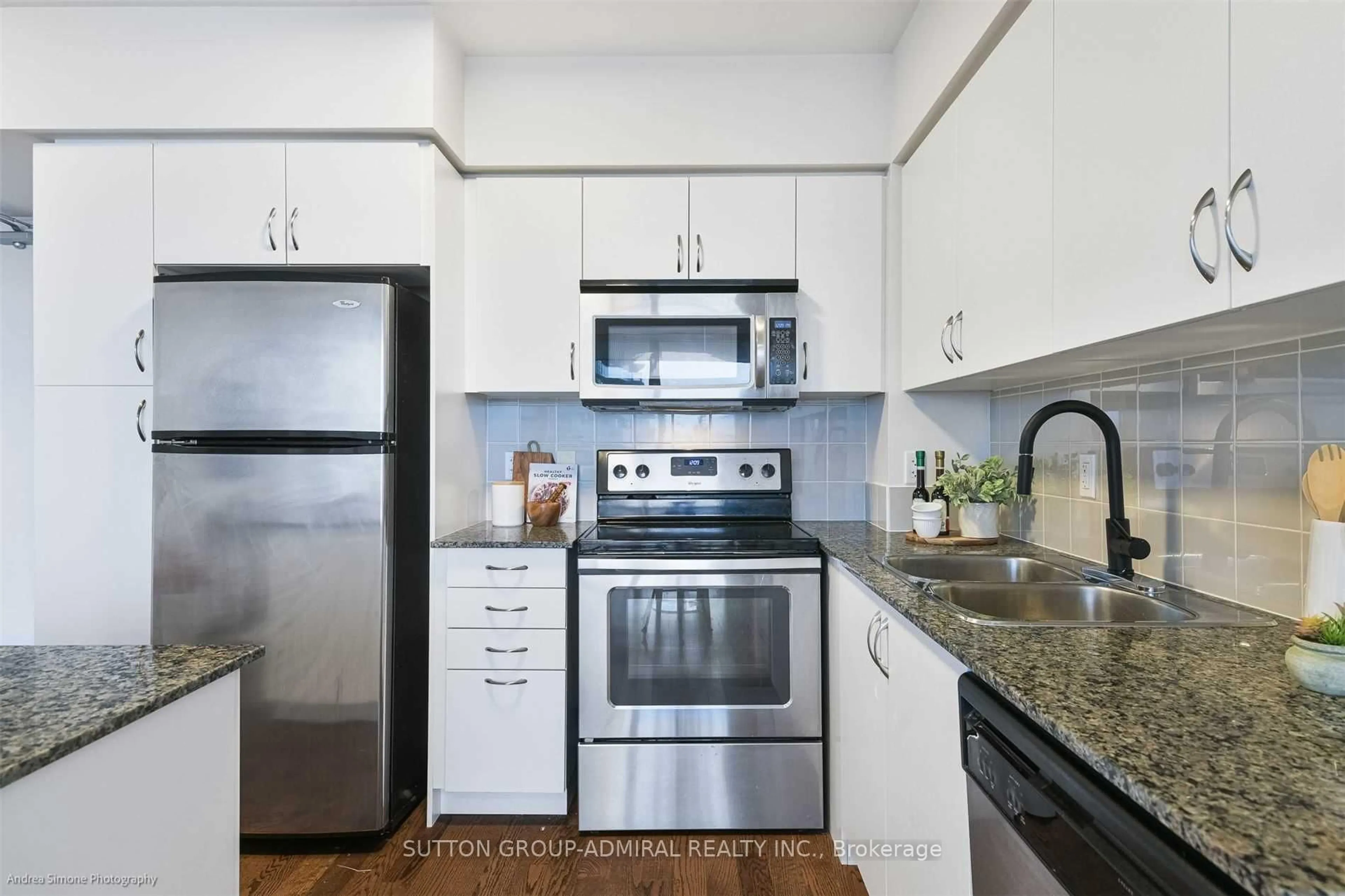Standard kitchen, unknown for 2230 Lake Shore Blvd #603, Toronto Ontario M8V 0B2