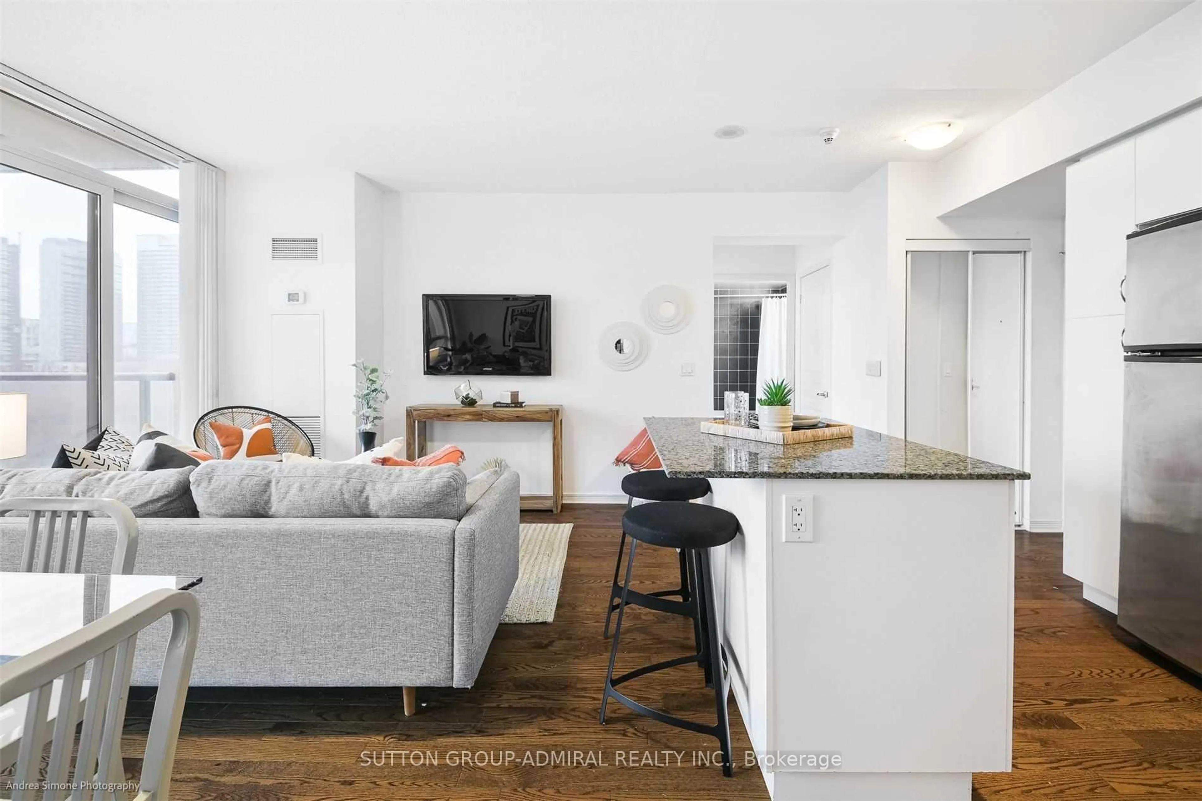 Open concept kitchen, unknown for 2230 Lake Shore Blvd #603, Toronto Ontario M8V 0B2
