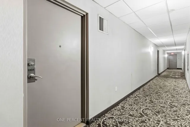 15 Elizabeth St #1005, Mississauga 4