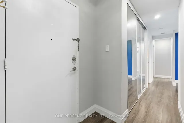15 Elizabeth St #1005, Mississauga 5